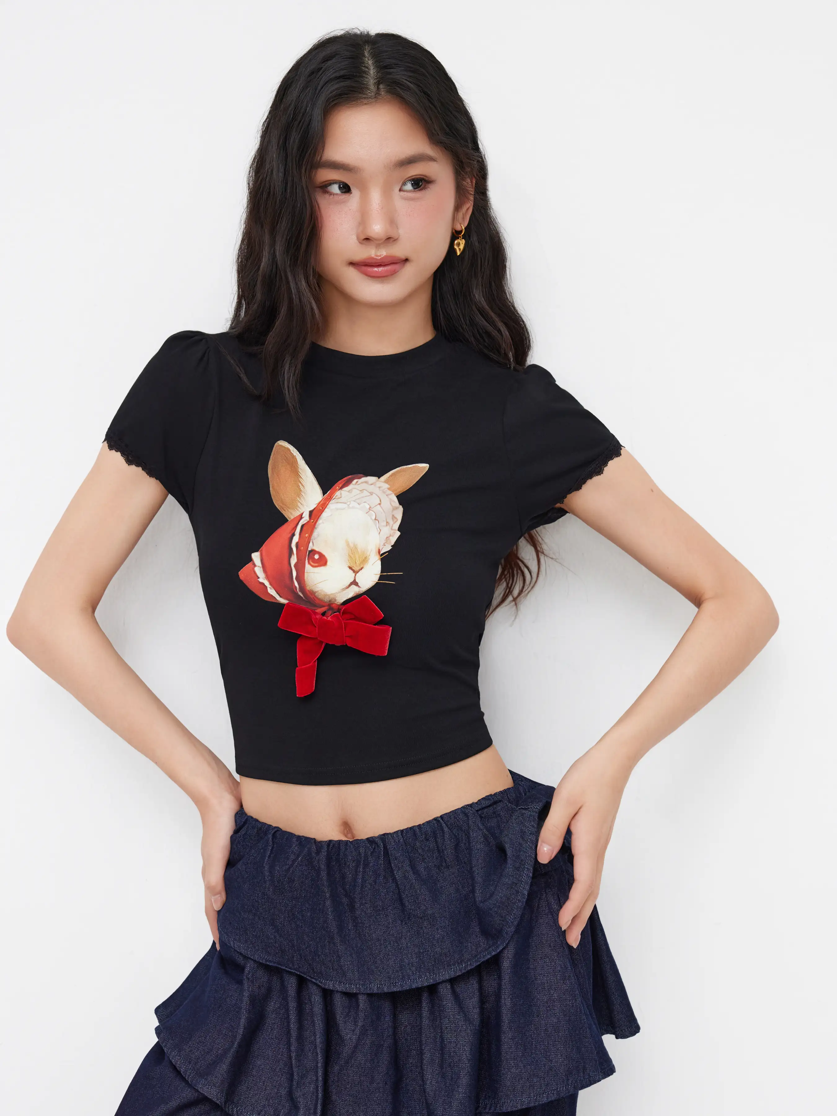 Cotton-blend Round Neckline Rabbit Graphic Lace Trim Short Sleeve Tee
