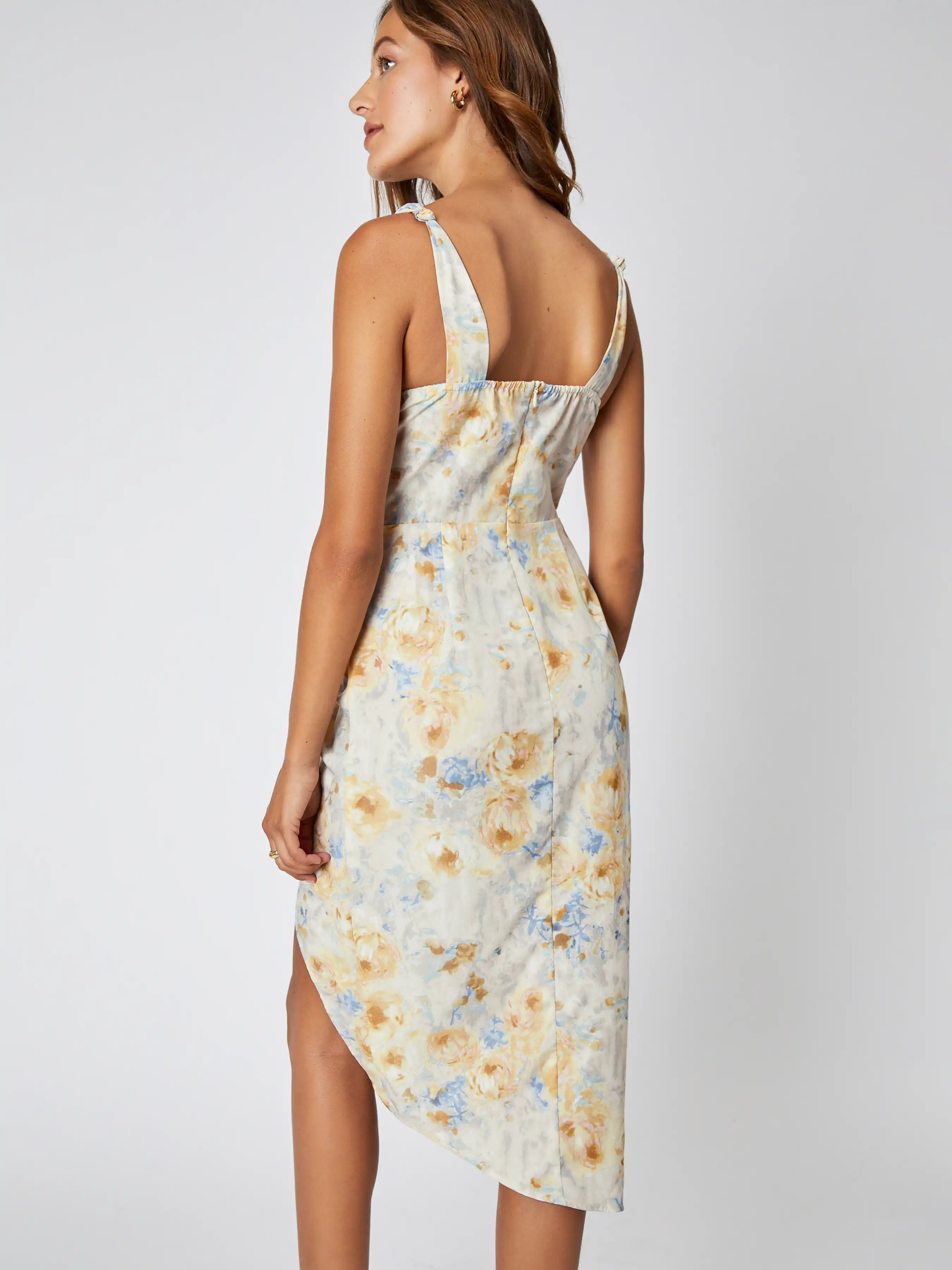10768-illusion-floral-ruched-midi-dress-1.webp