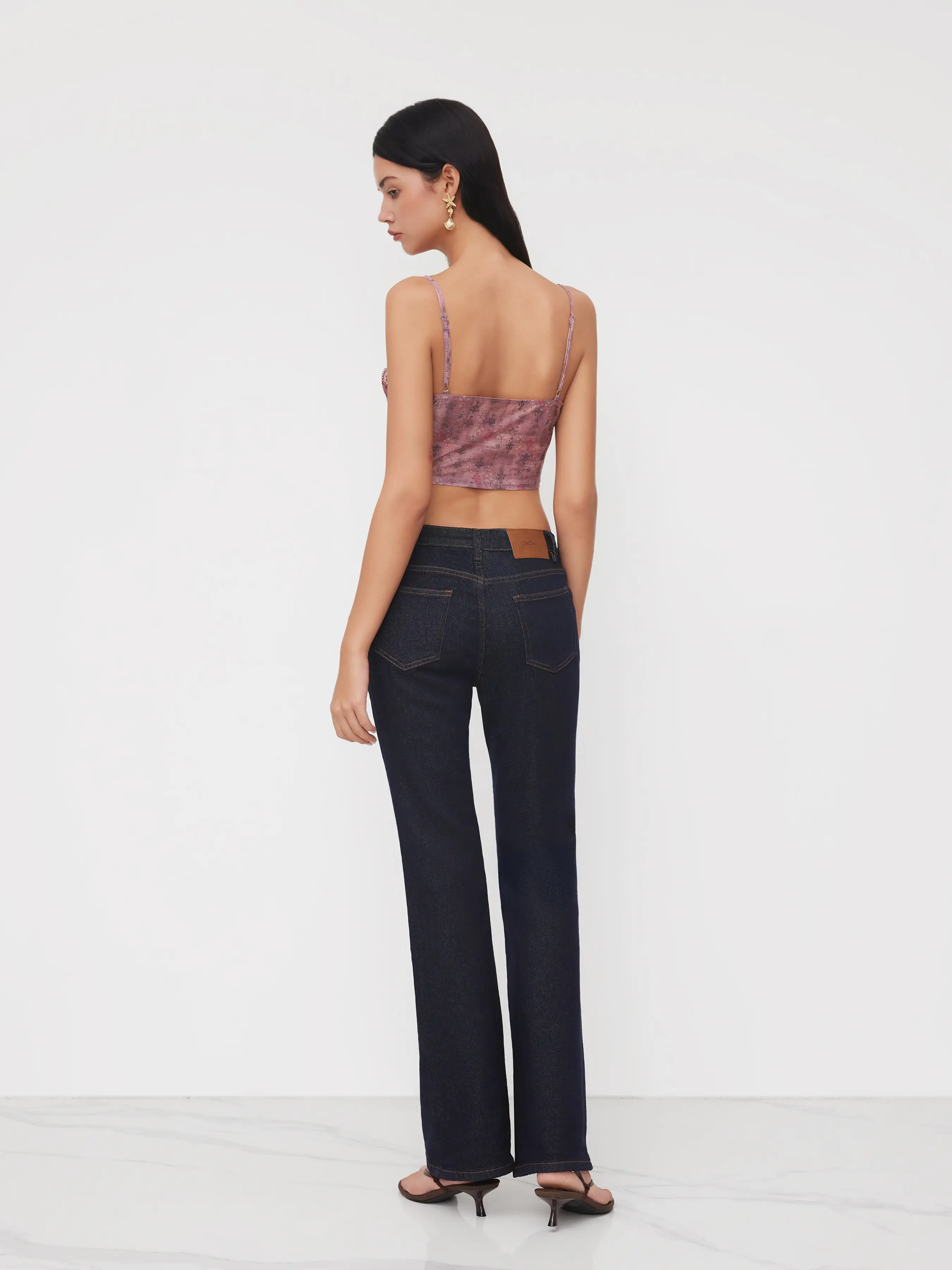 10809-v-neck-floral-tie-front-bow-lace-ruffle-hem-crop-cami-top-1.webp
