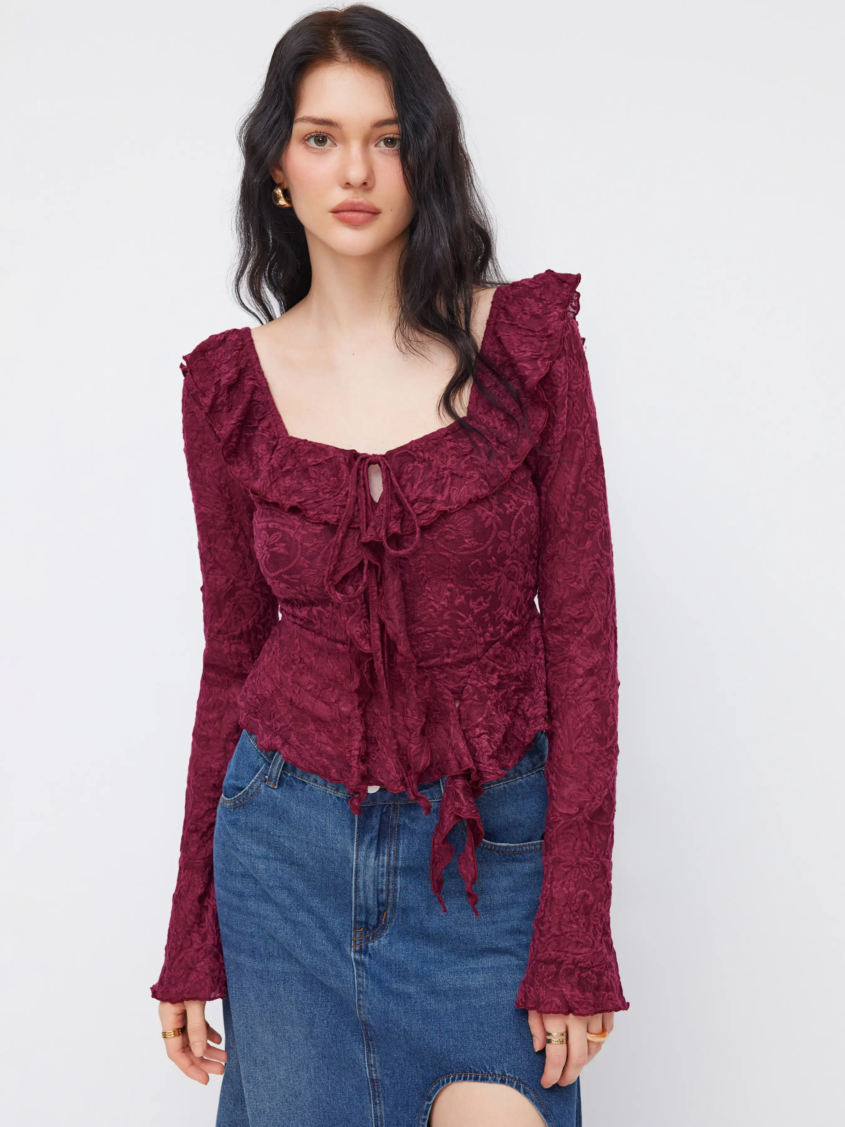 11128-lace-sweetheart-floral-lettuce-trim-peplum-hem-long-sleeve-top-1.webp