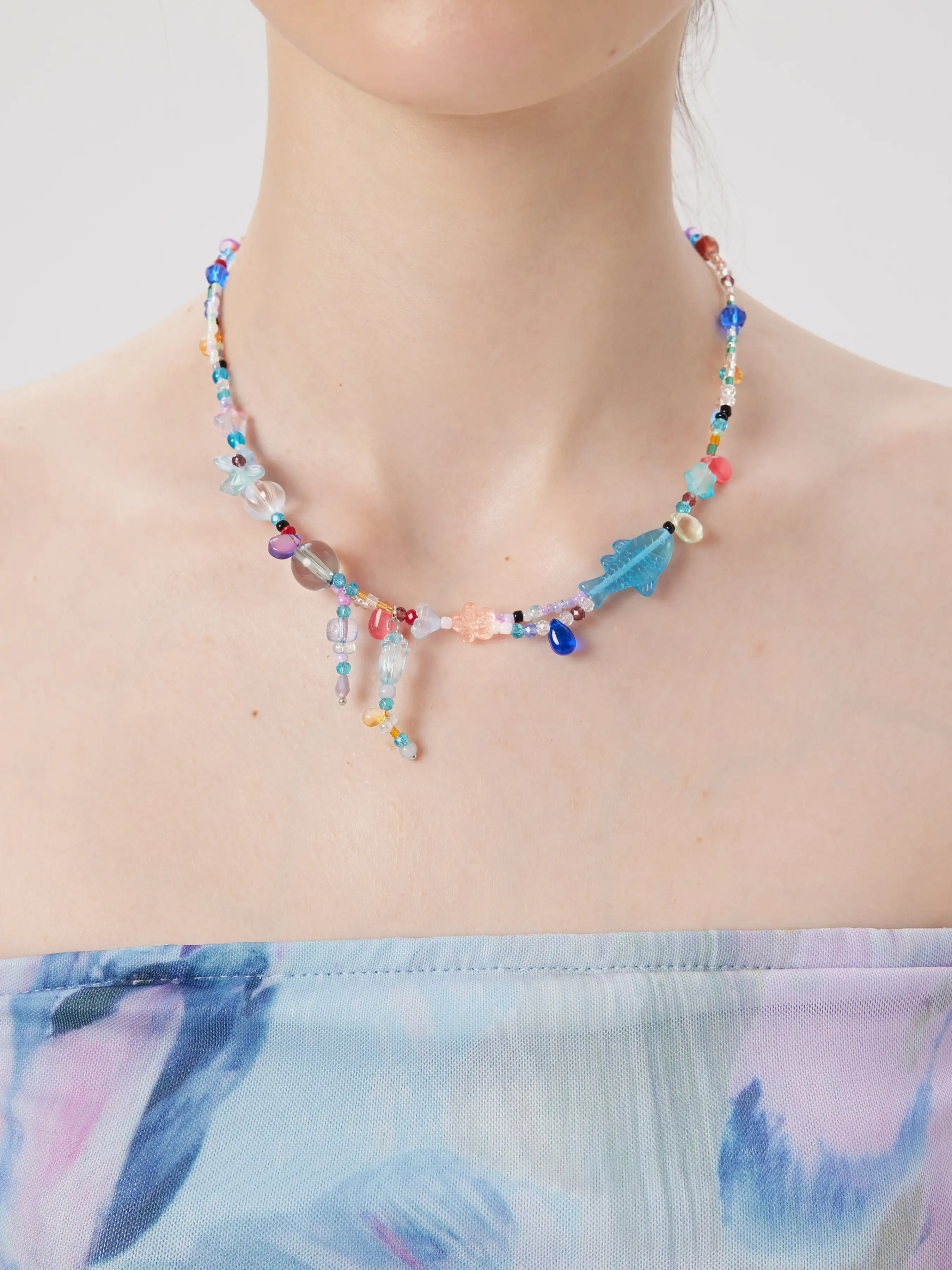 COLORFUL FISH & FLOWER BEADED NECKLACE