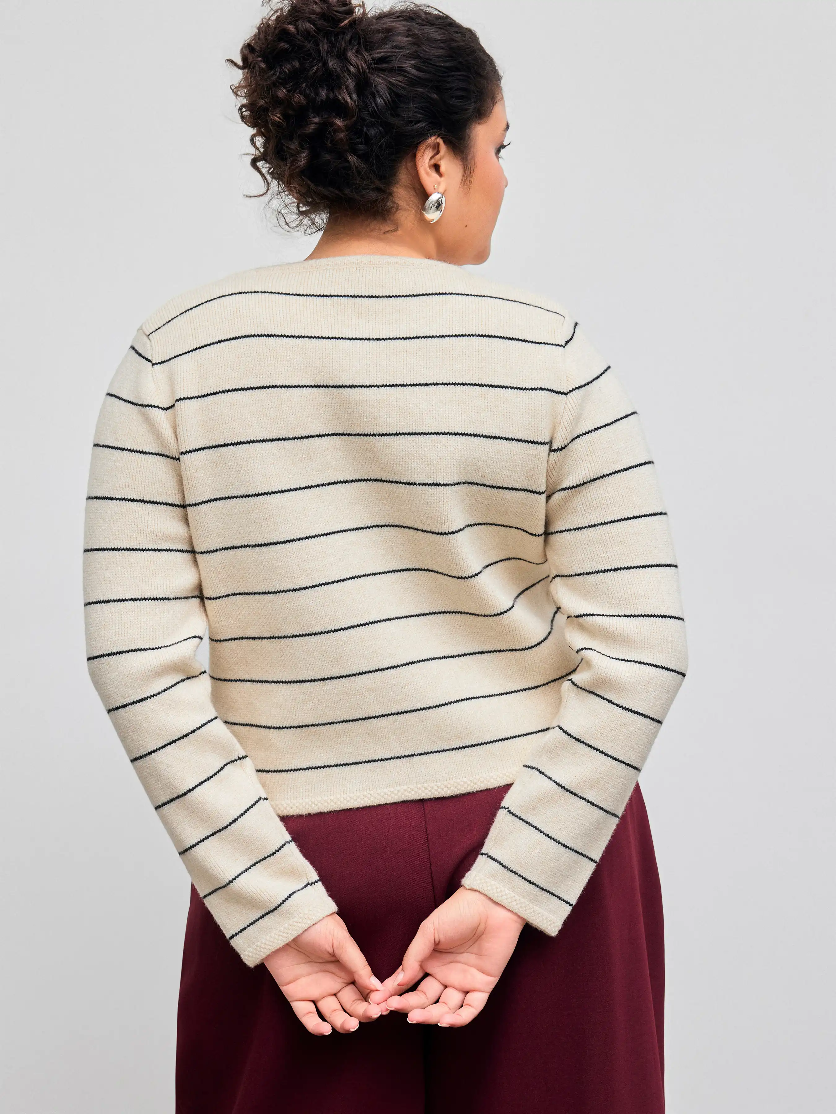 11514-knit-round-neckline-striped-button-cardigan-curve-plus-1.webp