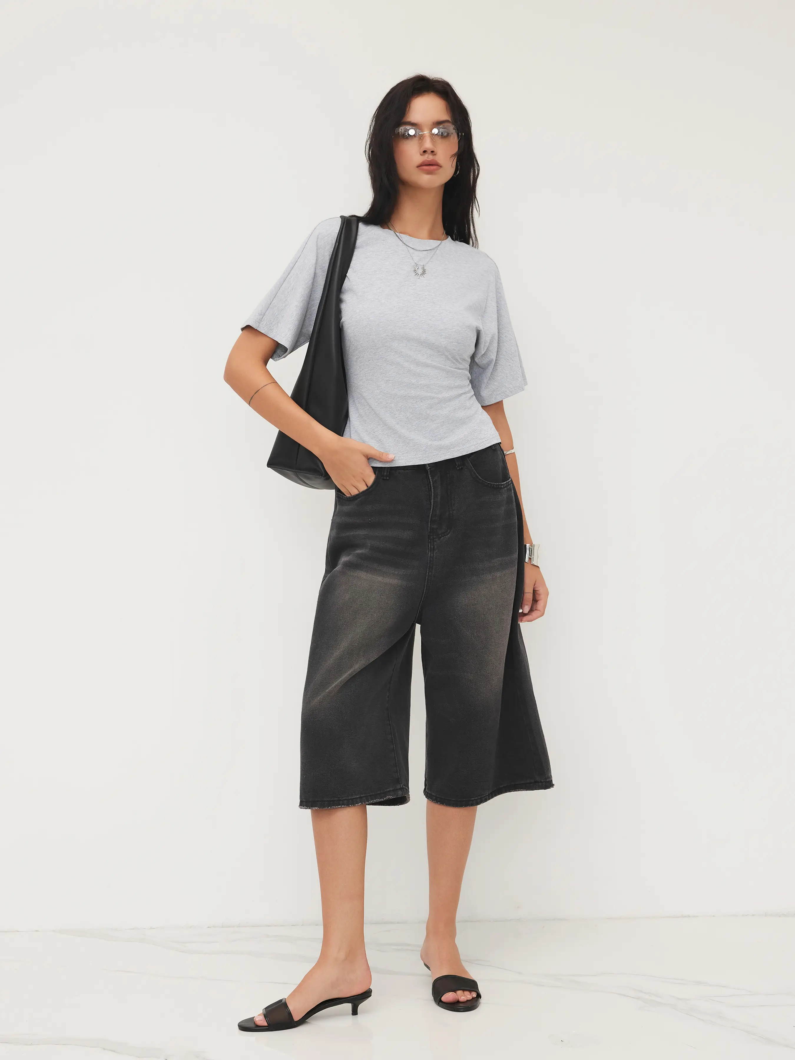 1314-100-cotton-round-neckline-tee-1.webp