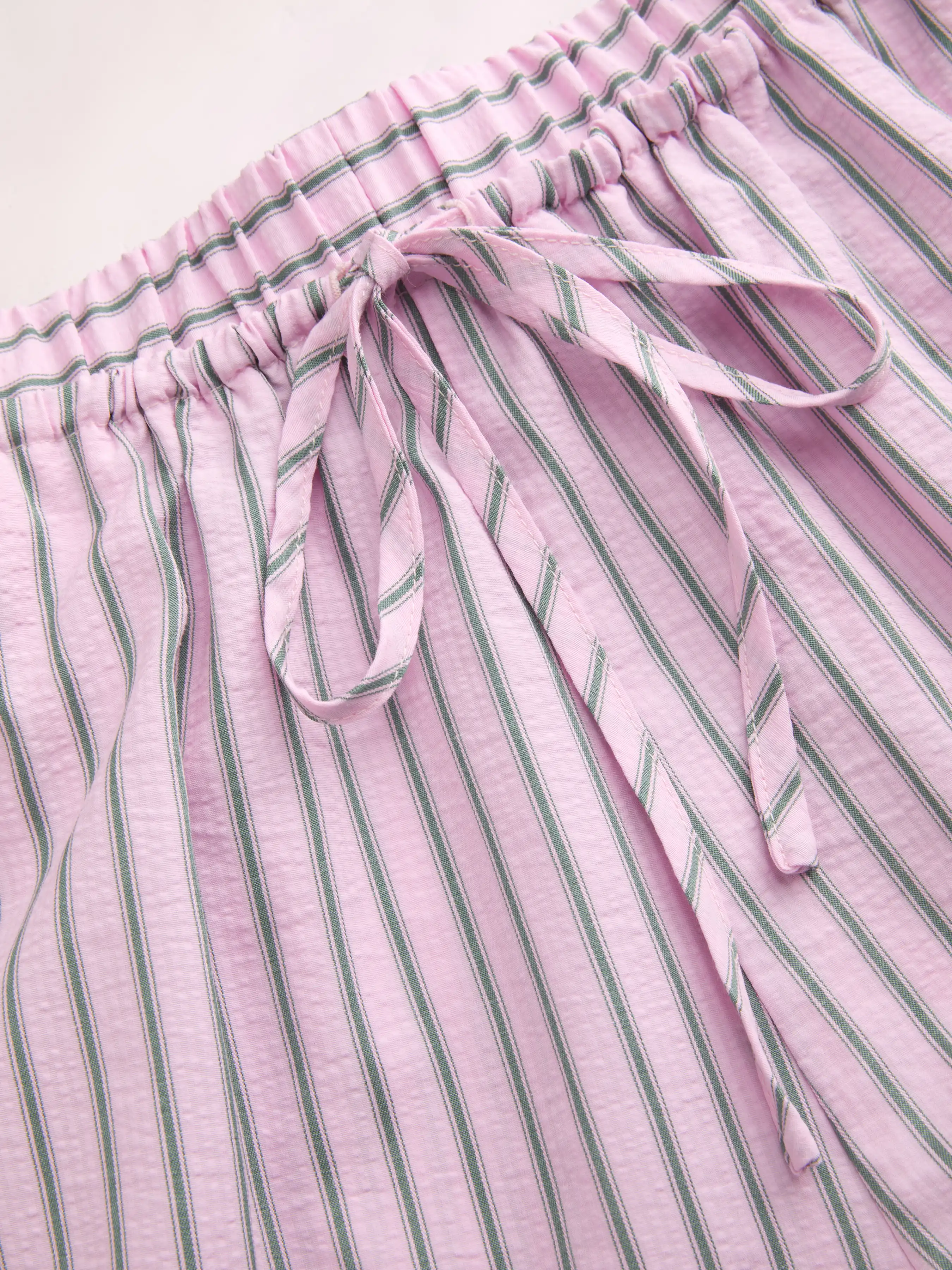 13197-cotton-blend-mid-rise-stripe-drawstring-shorts-1.webp
