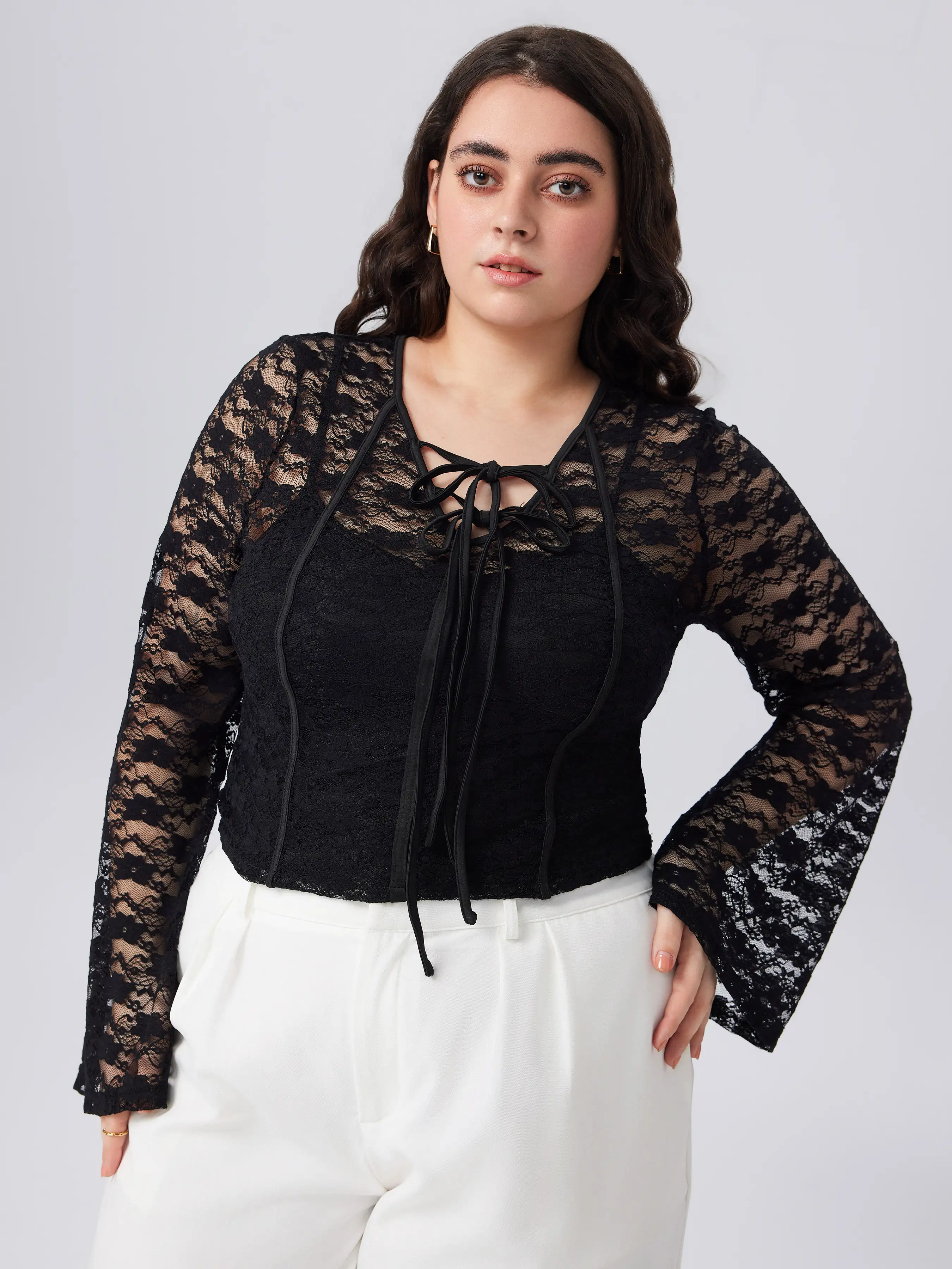 Floral Lace V-neck Top & Solid Cami Top Curve & Plus