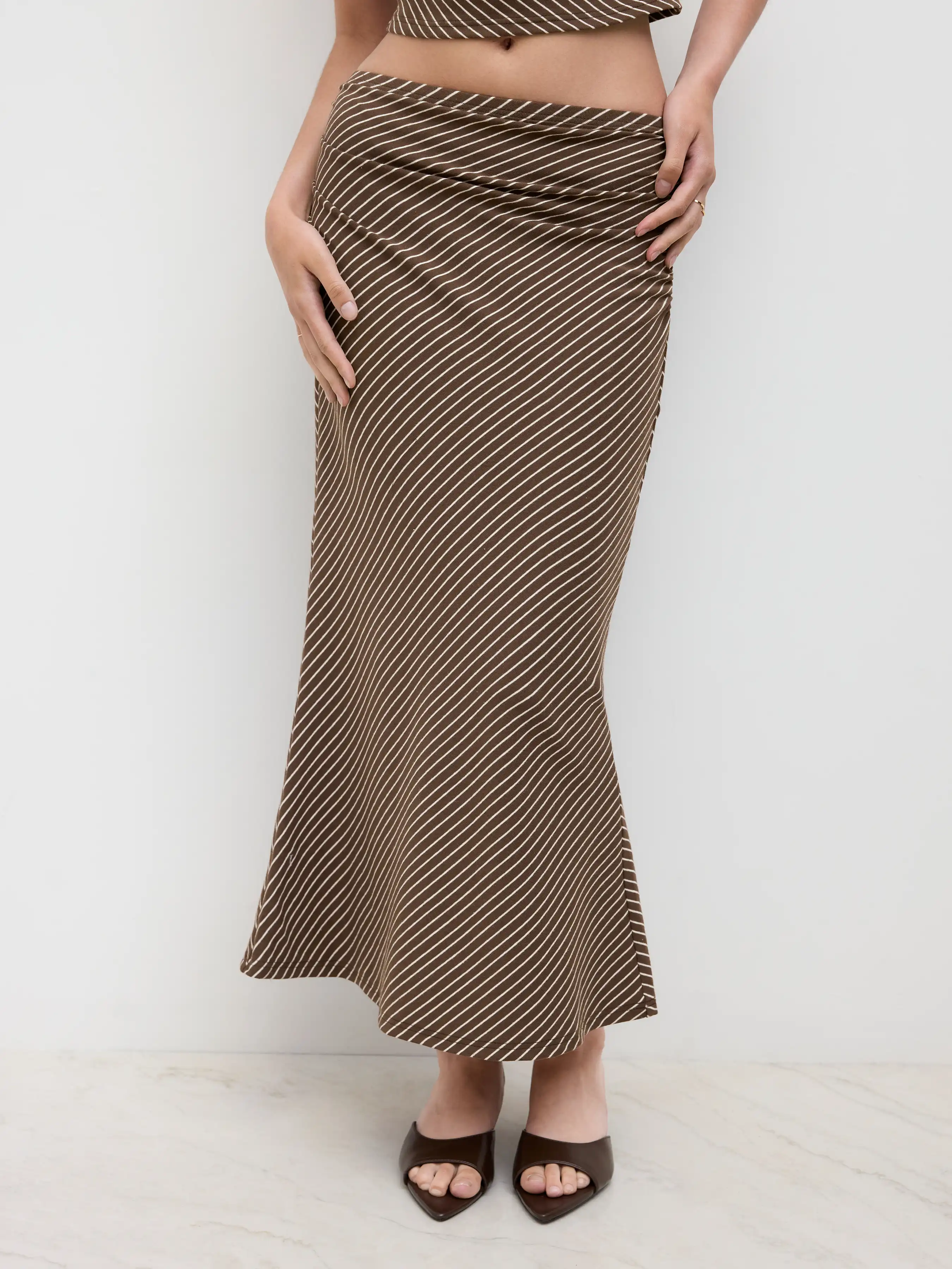 13382-cotton-blend-off-shoulder-stripes-top-mid-rise-ruched-maxi-skirt-set-1.webp