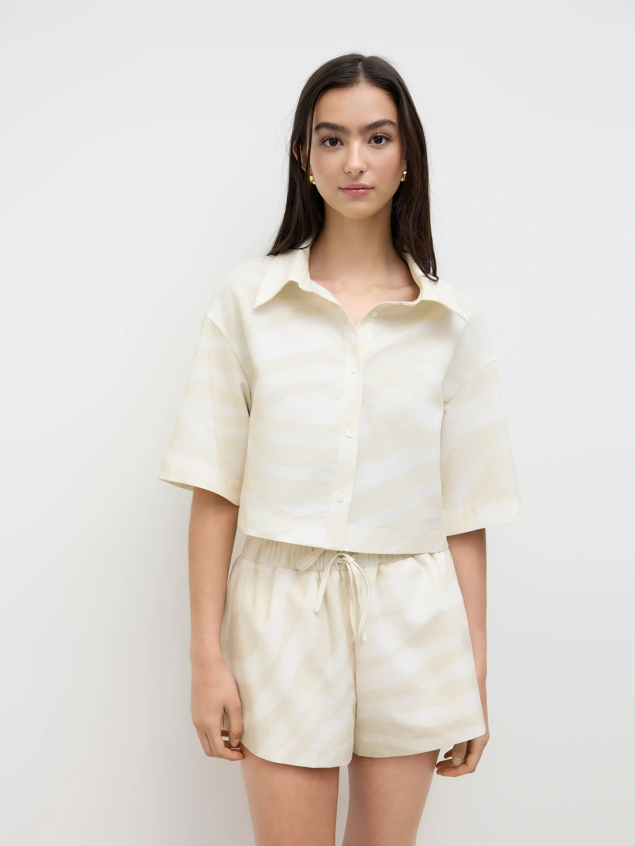 13773-linen-blend-polo-neck-zebra-stripe-oversized-shirt-1.webp