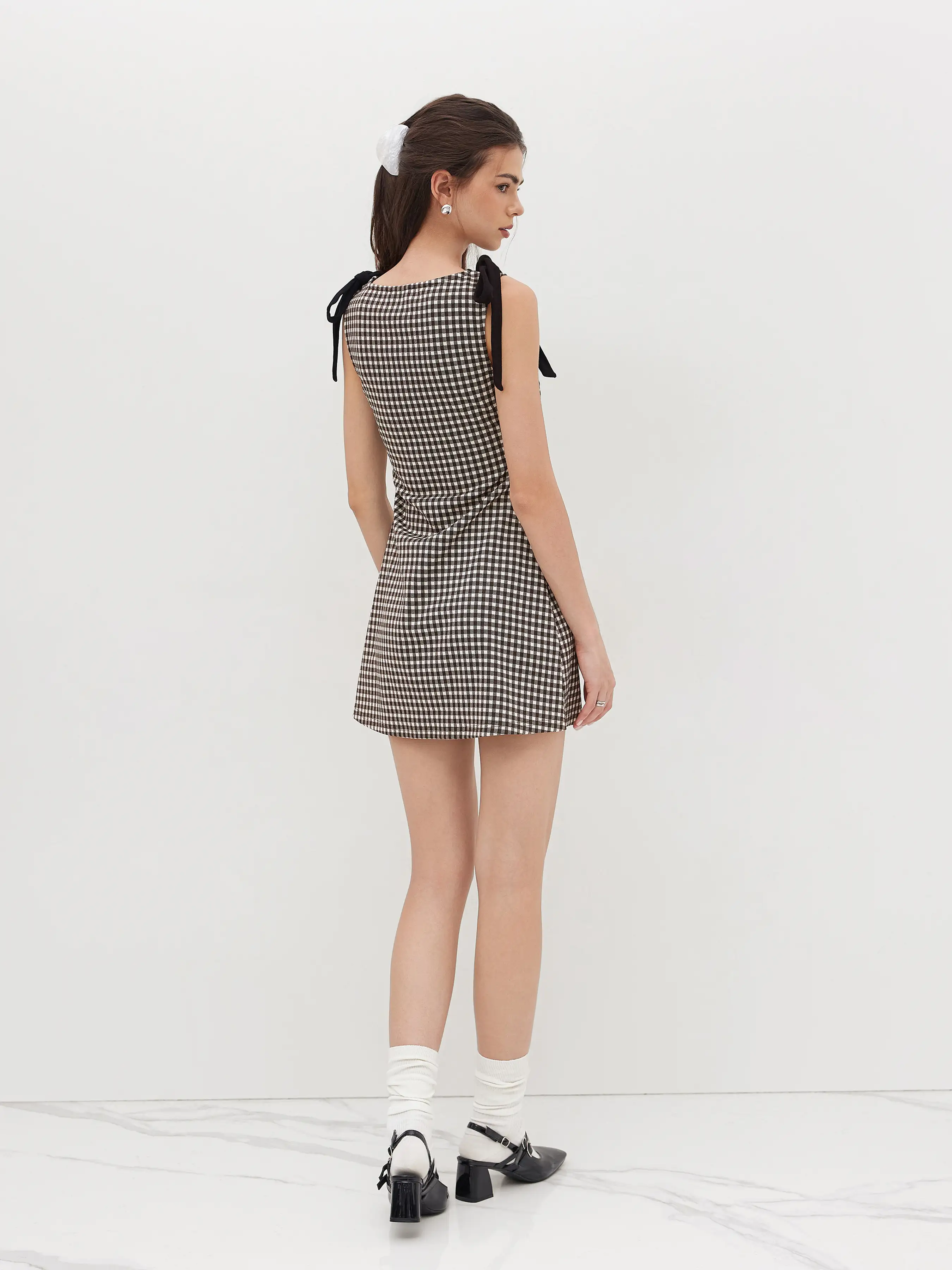 Round Neckline Gingham Bowknot Ruched Mini Dress