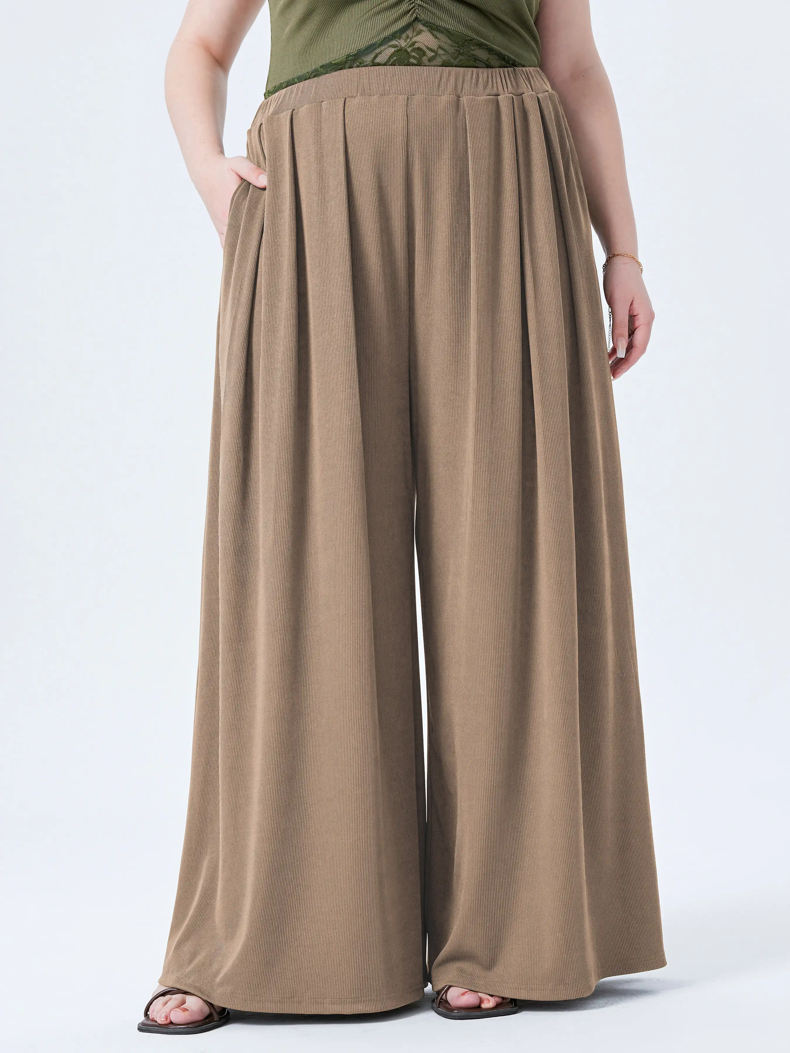 Solid Elastic Waist Pocket Wide Leg Pants Curve & Plus