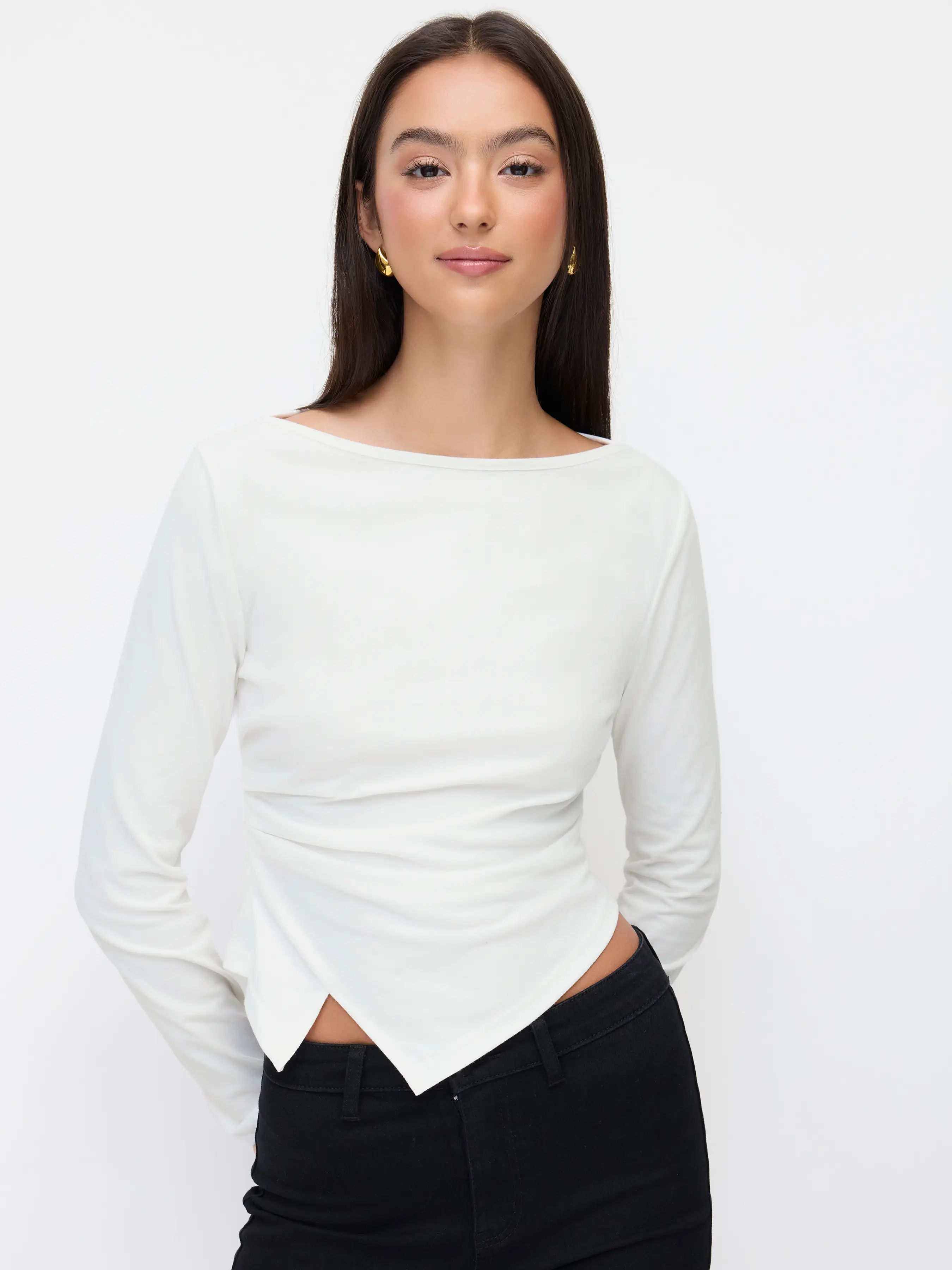 Cotton-blend Boat Neck Long Sleeve Ruched Asymmetrical Hem Tee