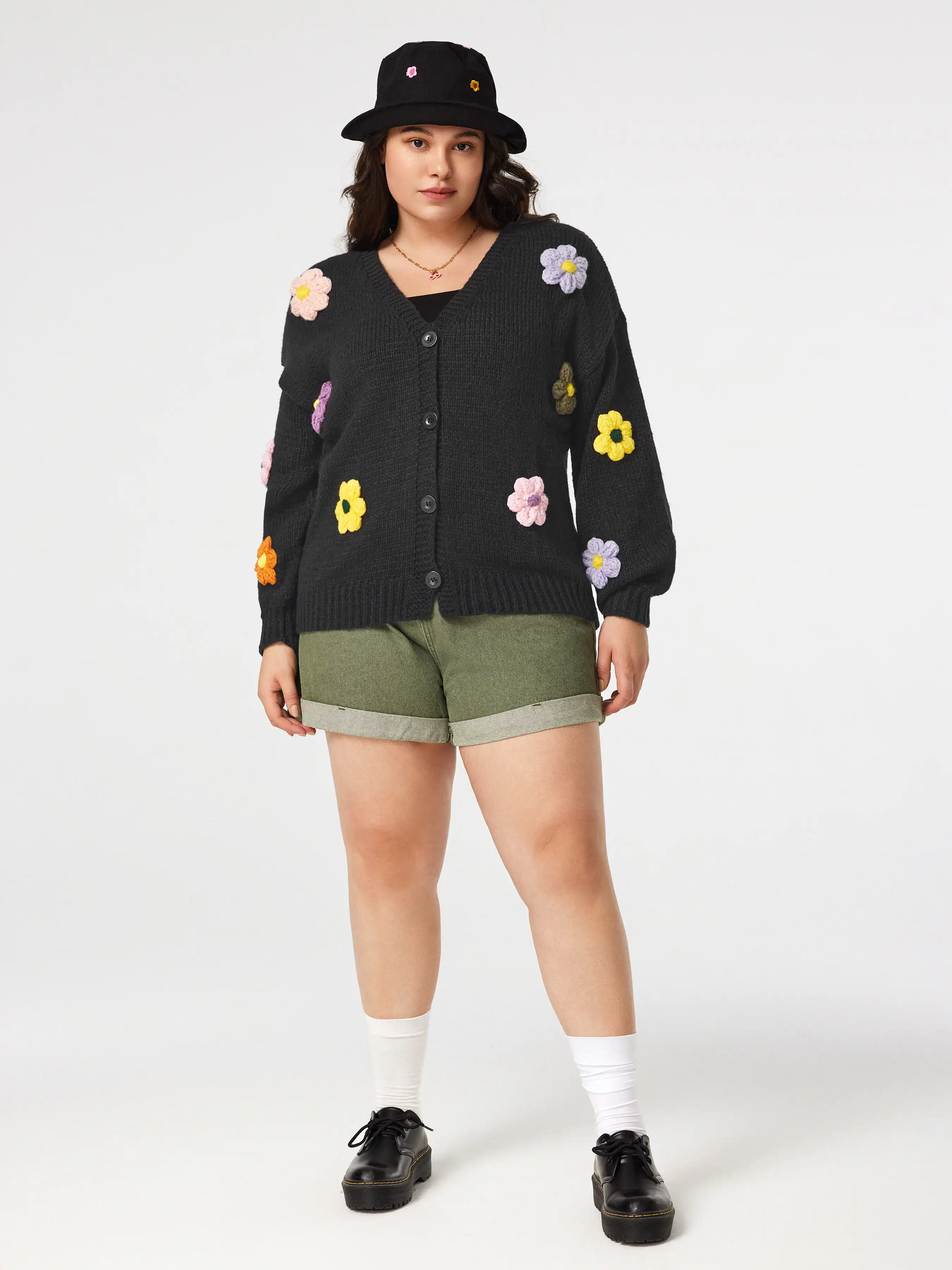 2215-v-neck-3d-flower-knitted-cardigan-curve-plus-1.webp