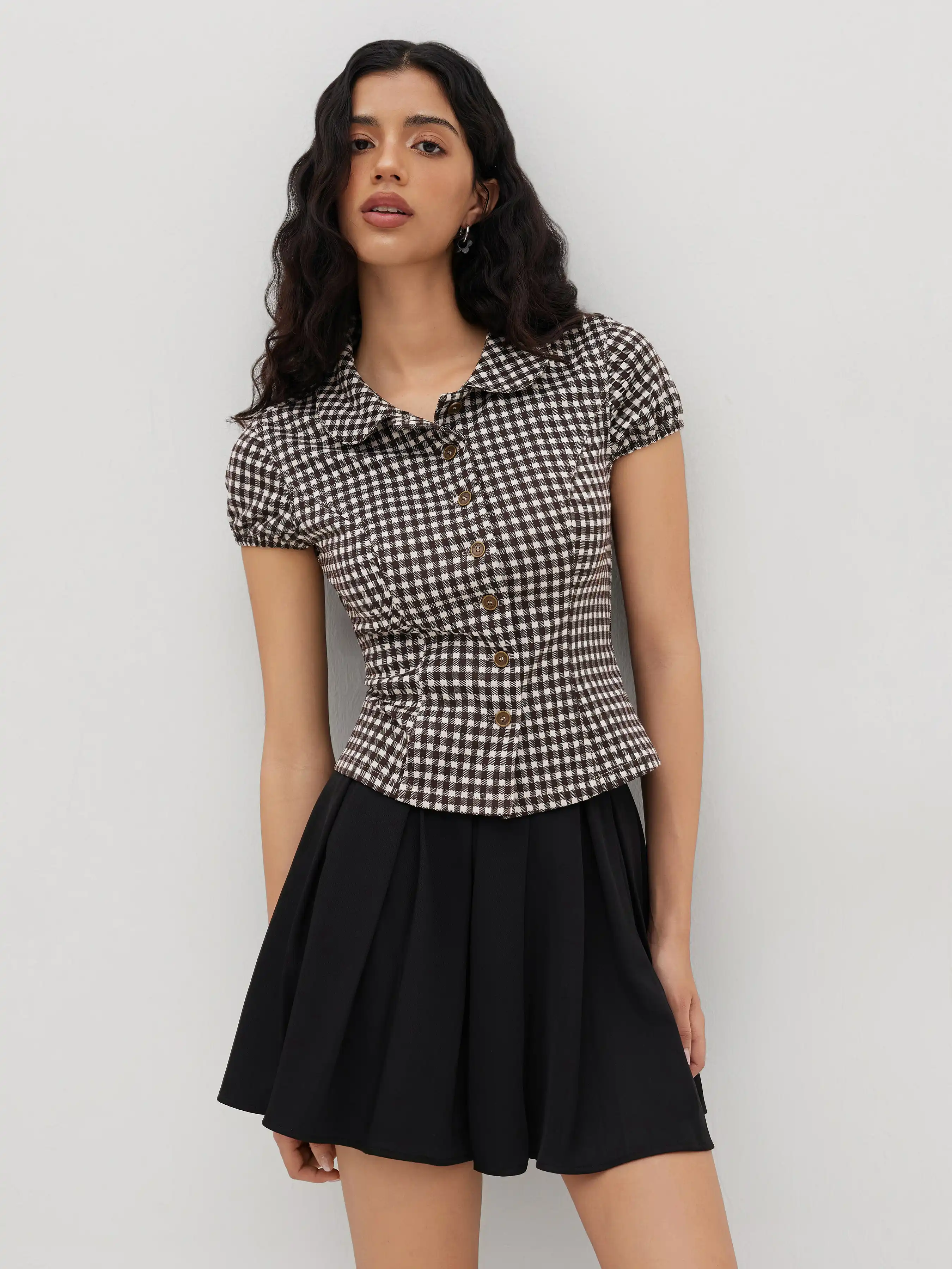 Peter Pan Collar Gingham Button Puff Sleeve Top