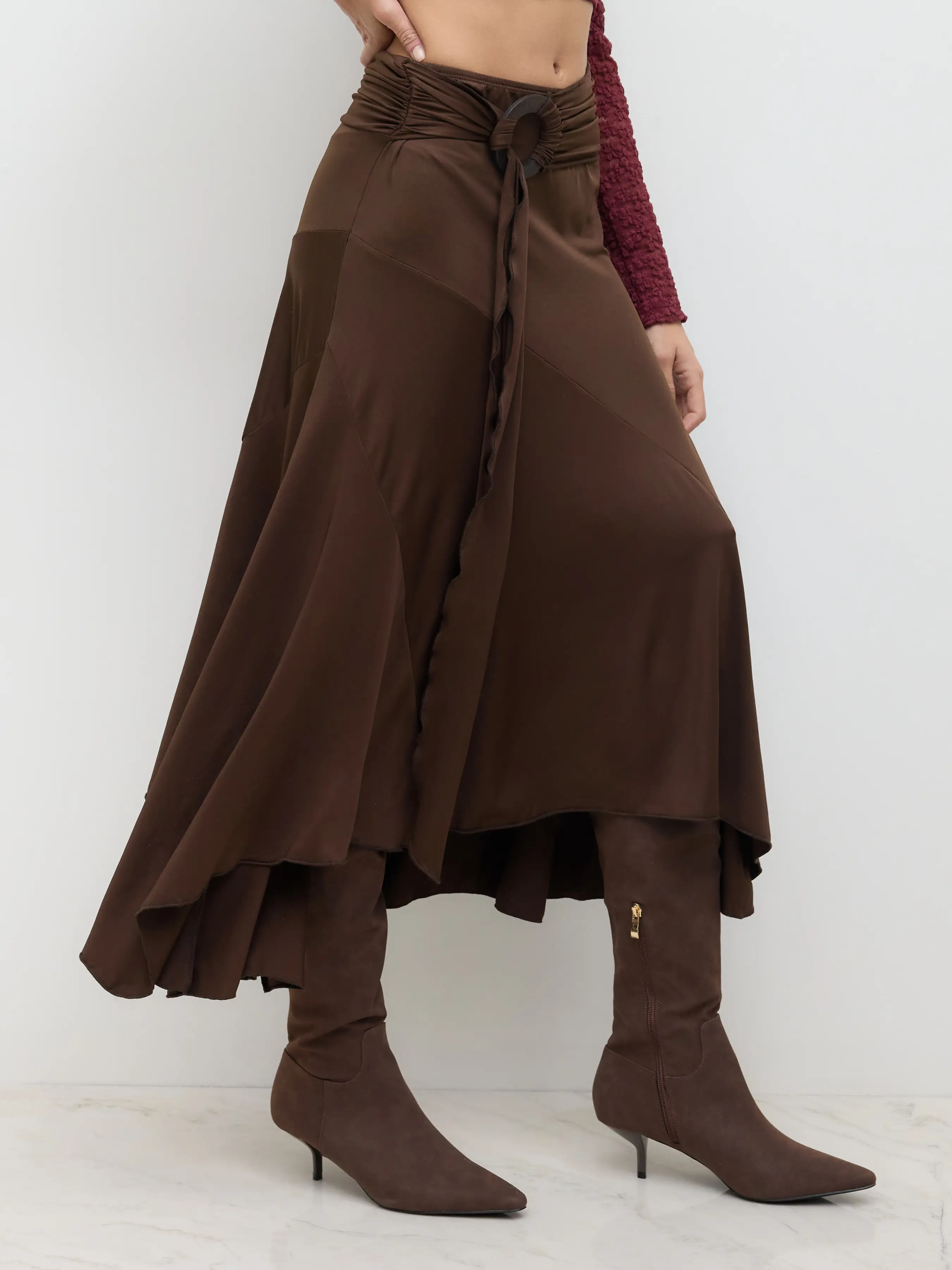 2293-mid-rise-ruffle-hem-ruched-maxi-skirt-1.webp