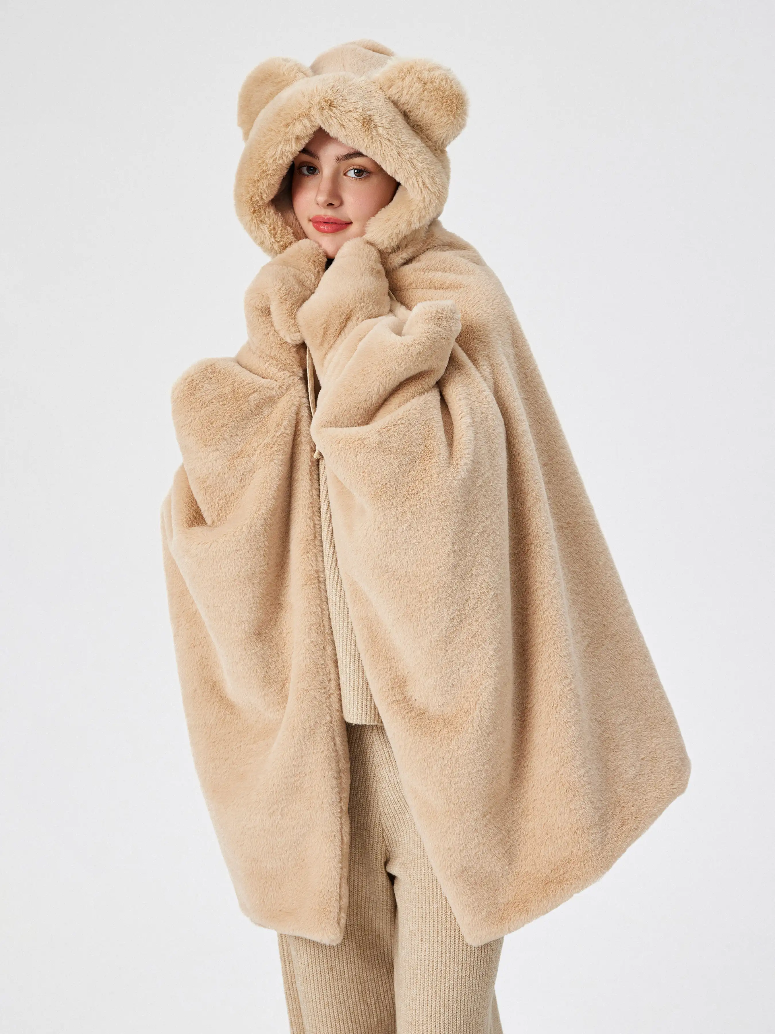 2503-bear-ear-fuzzy-blanket-with-hat-gloves-1.webp