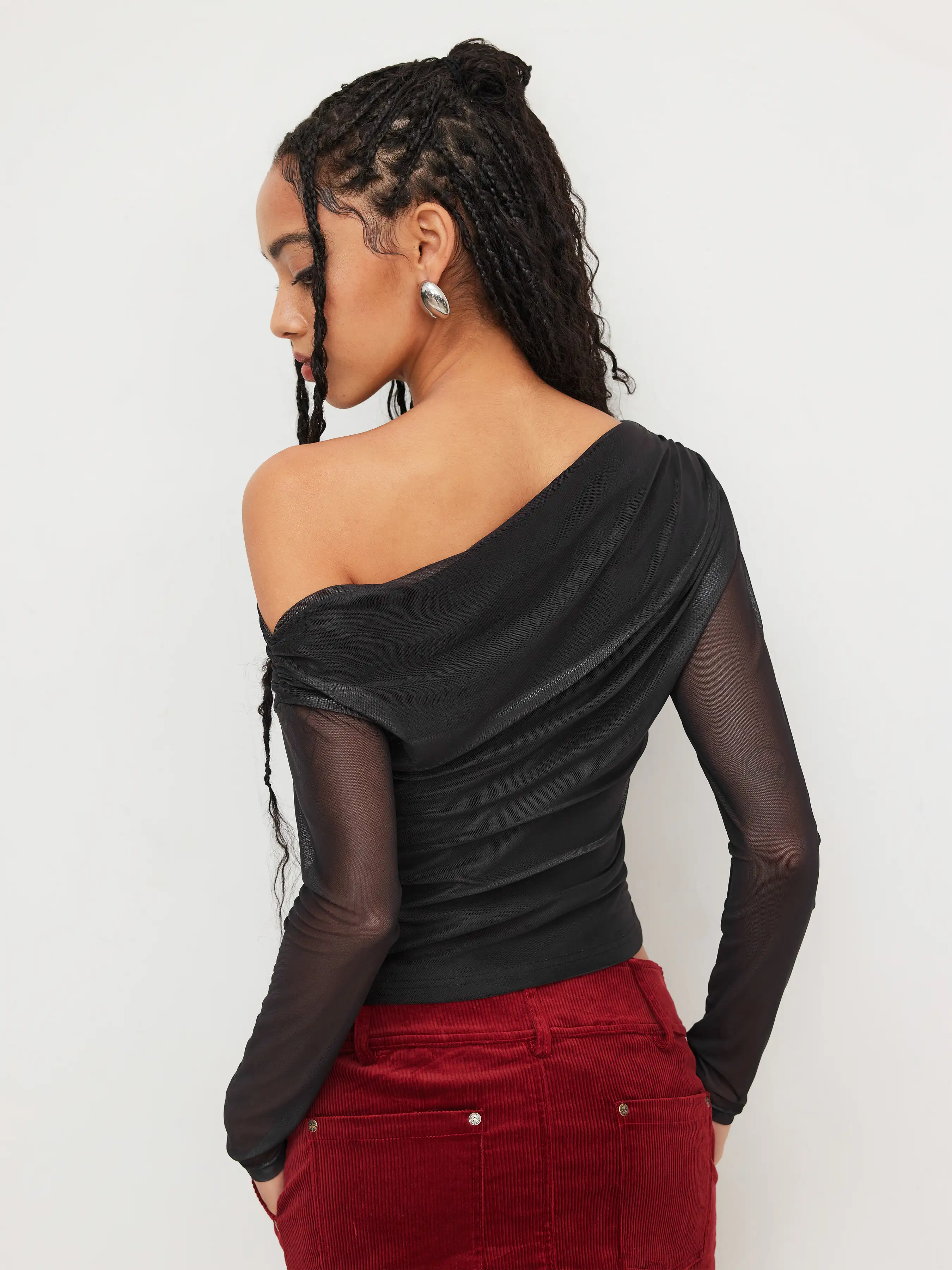 2556-asymmetrical-neck-floral-ruched-long-sleeve-top-1.webp