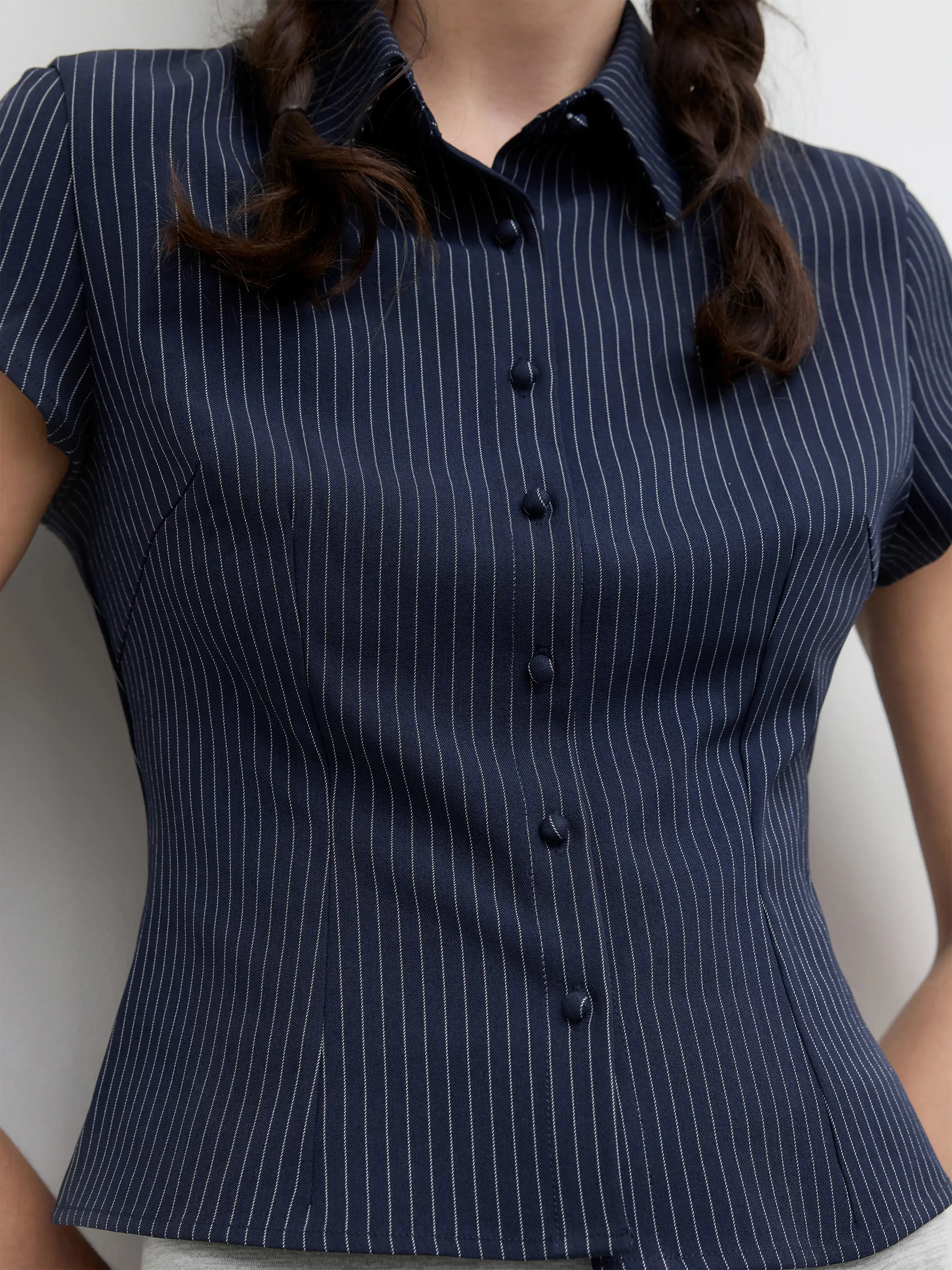 260-collar-stripe-short-sleeve-shirt-1.webp