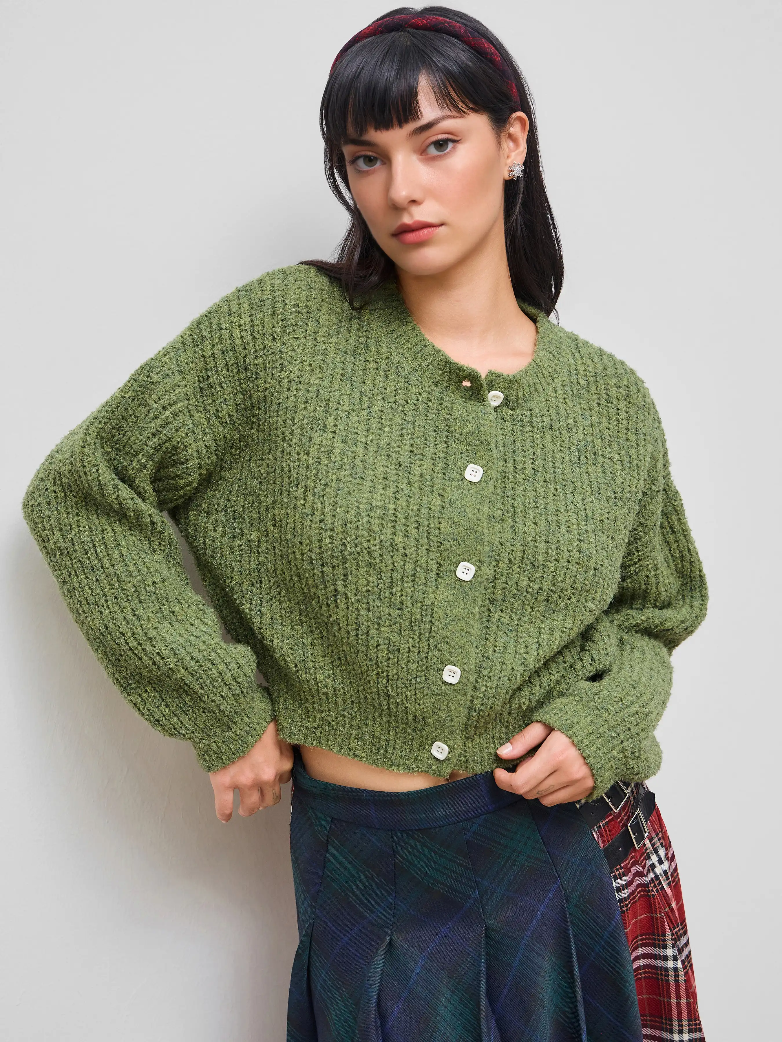 312-knit-round-neckline-button-cardigan-1.webp