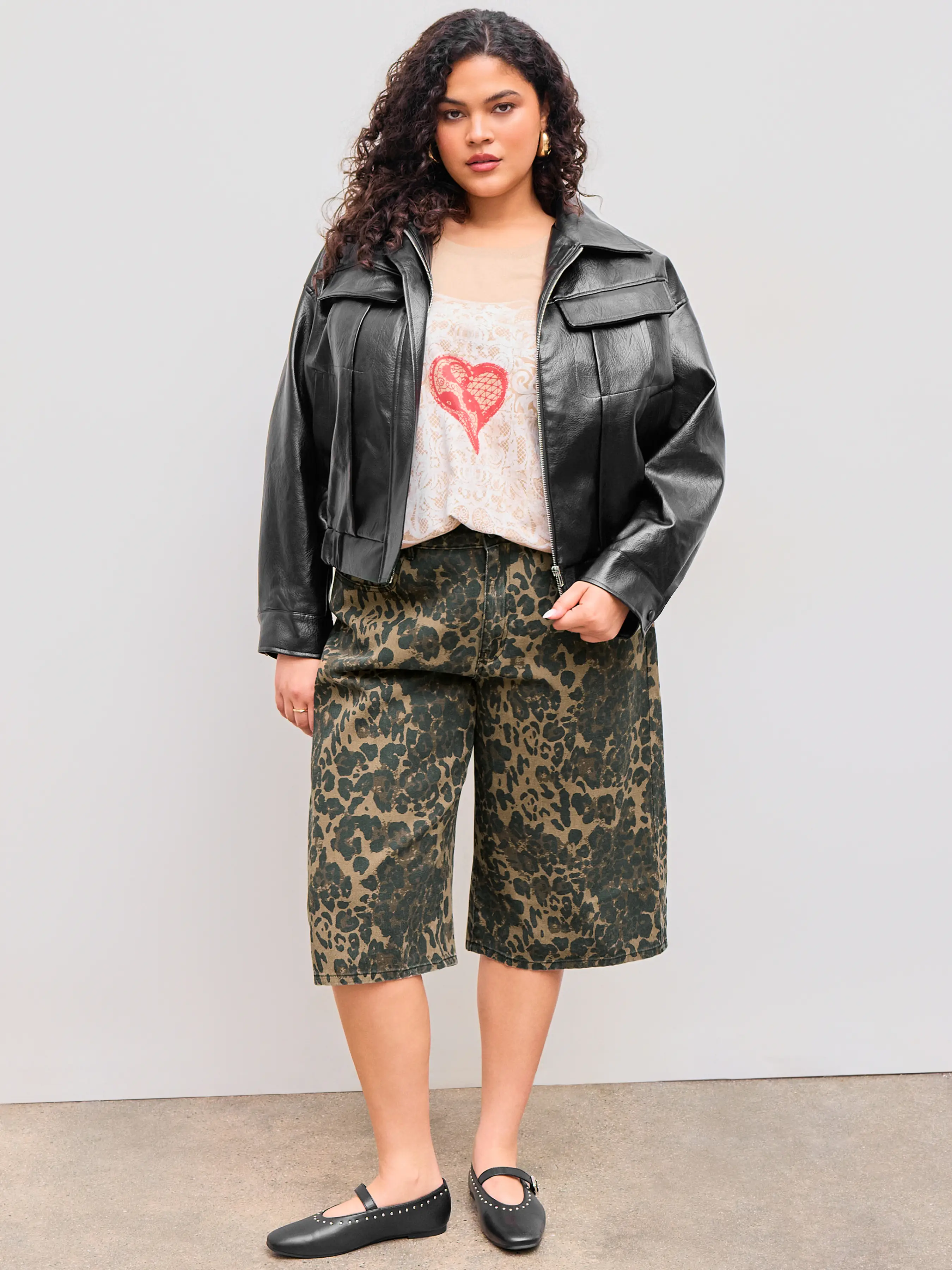 Faux Leather Collar Solid Zipper Jacket With Leopard Print Lining Curve & Plus