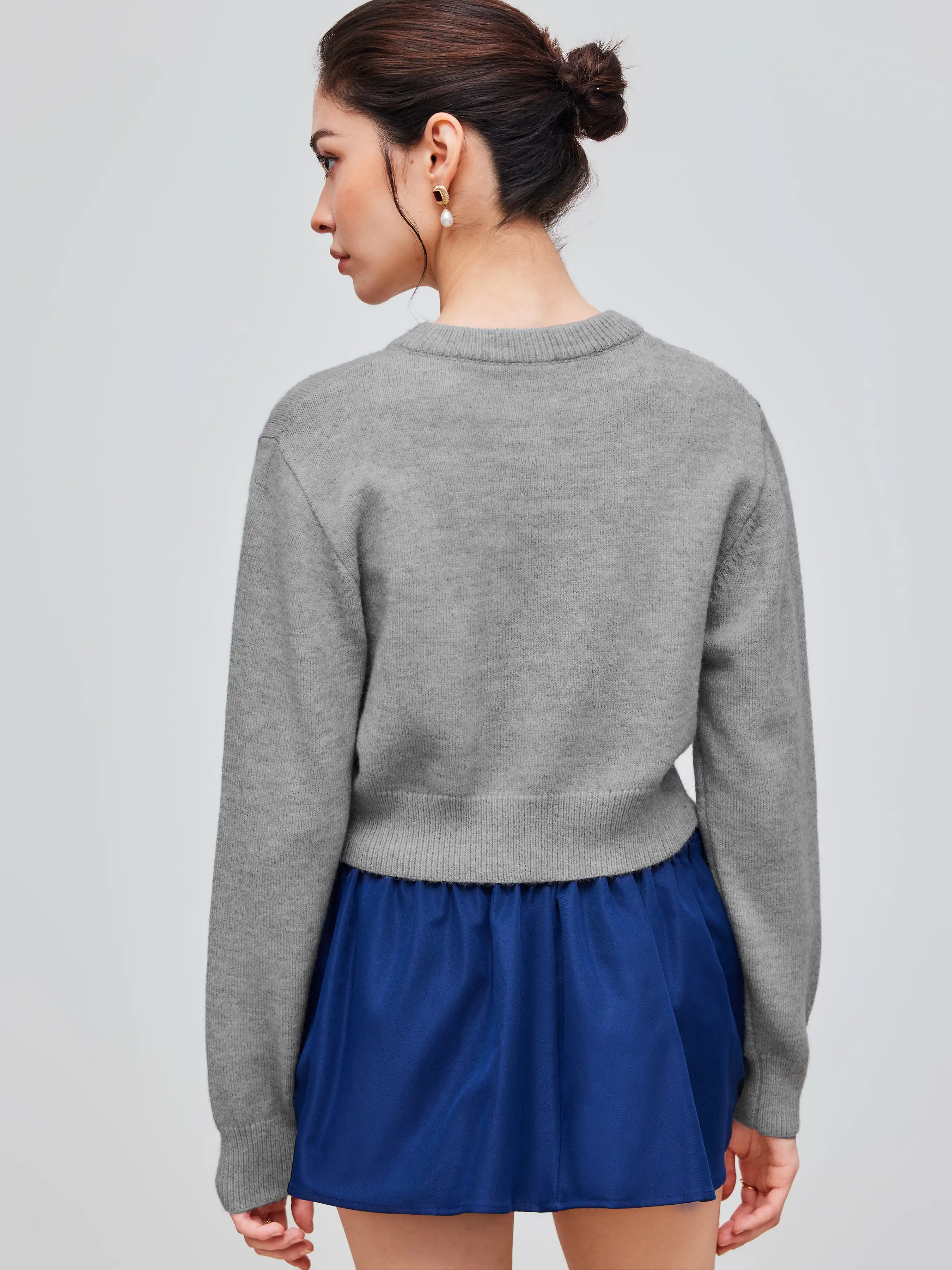 3820-knit-round-neckline-solid-button-cardigan-1.webp