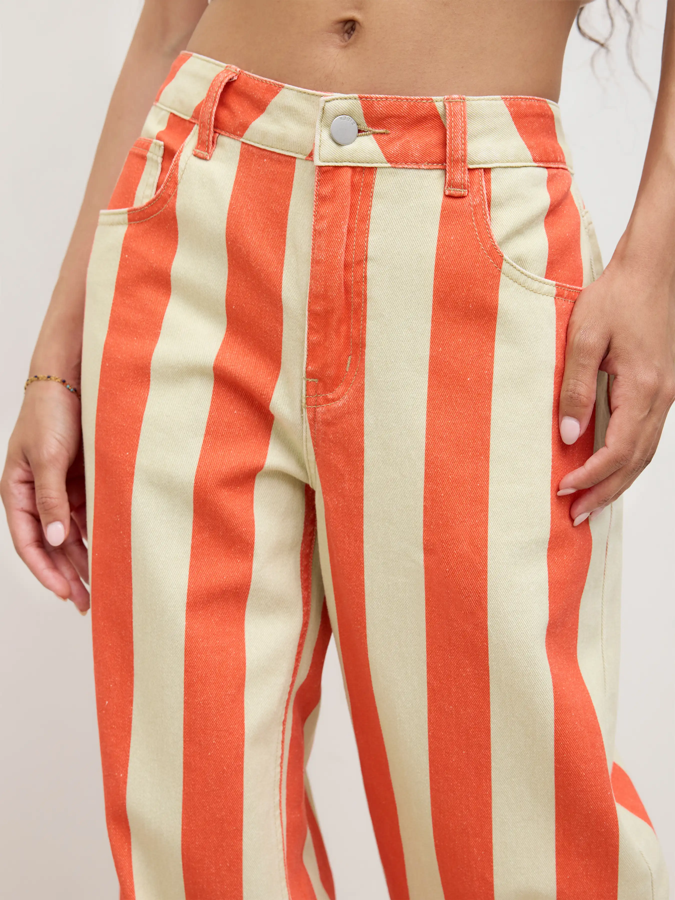 4243-cider-denim-low-rise-stripe-wide-leg-jeans-1.webp