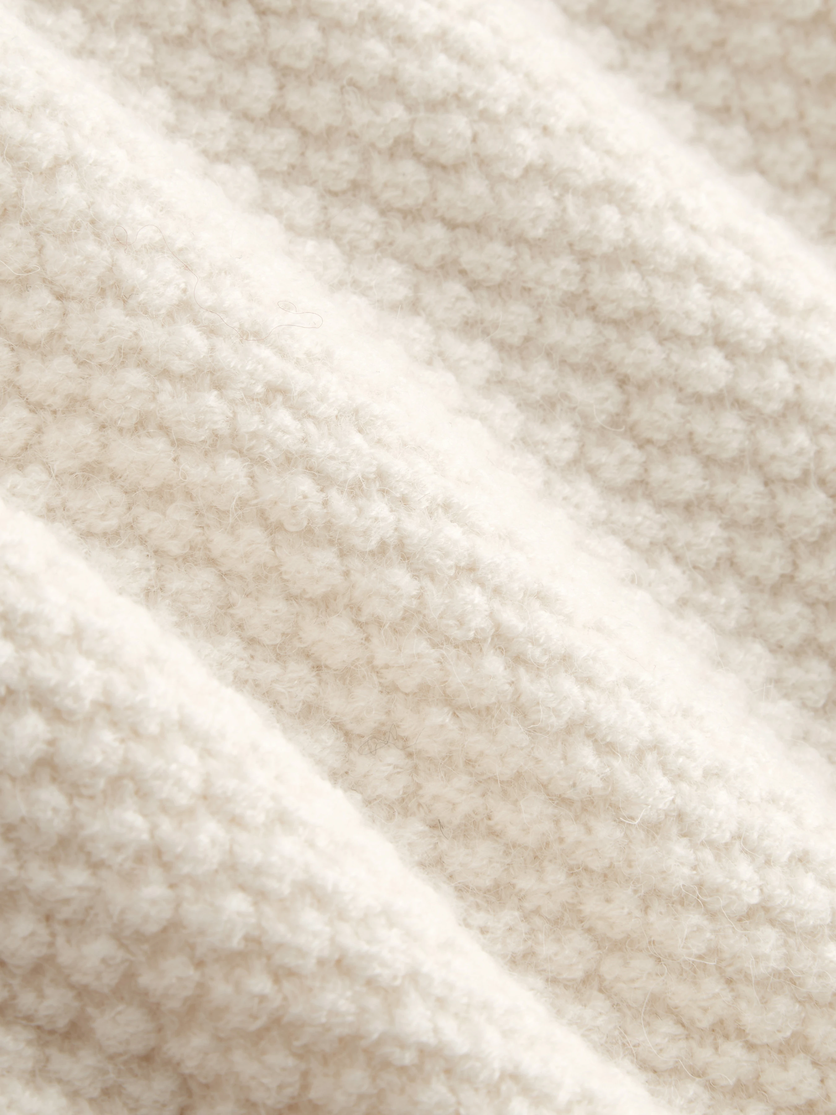 4507-cable-knit-collar-contrasting-binding-toggle-cardigan-curve-plus-1.webp