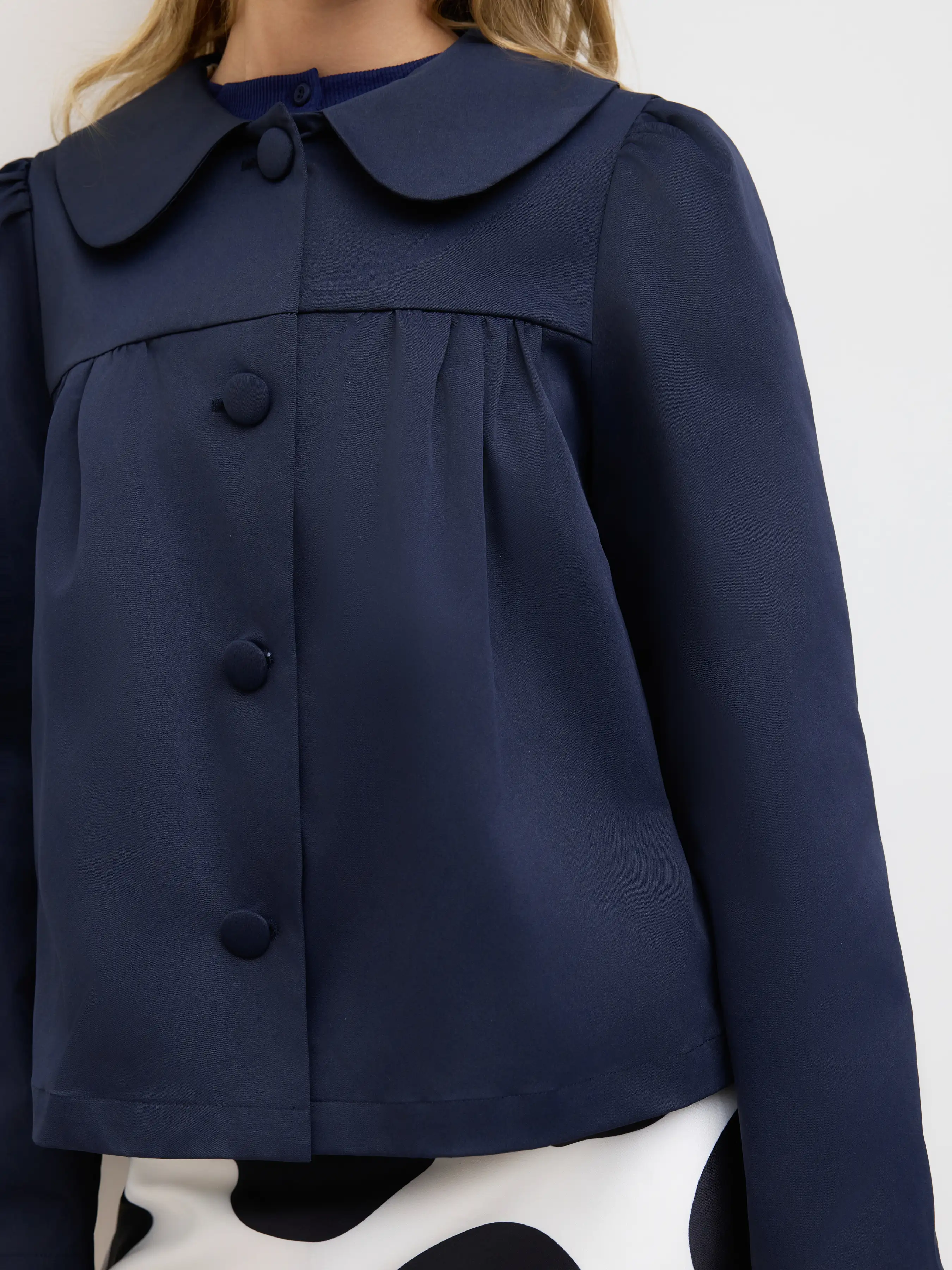 4915-peter-pan-collar-oversized-trench-coat-1.webp