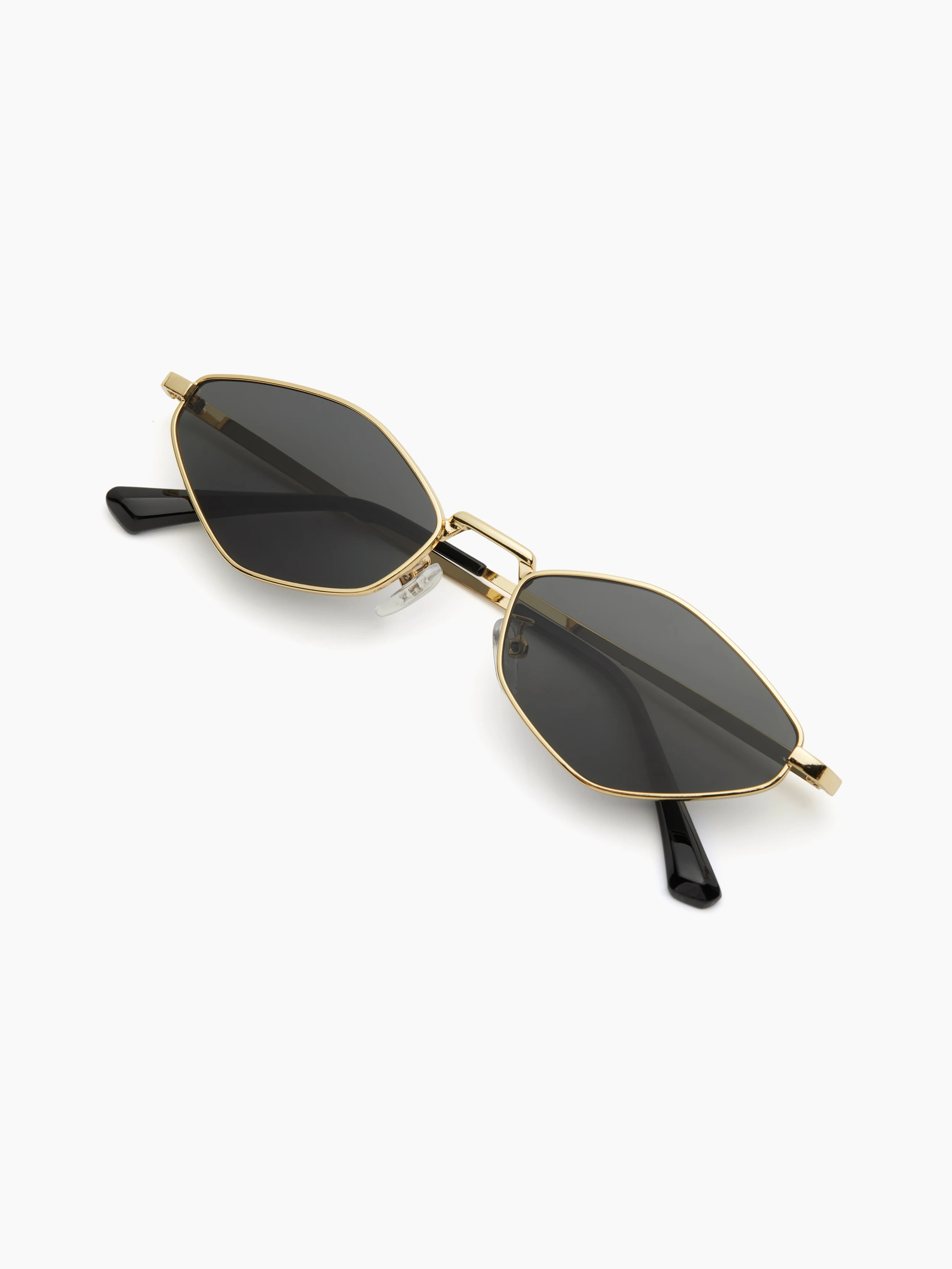 5166-argyle-frame-fashion-glasses-1.webp