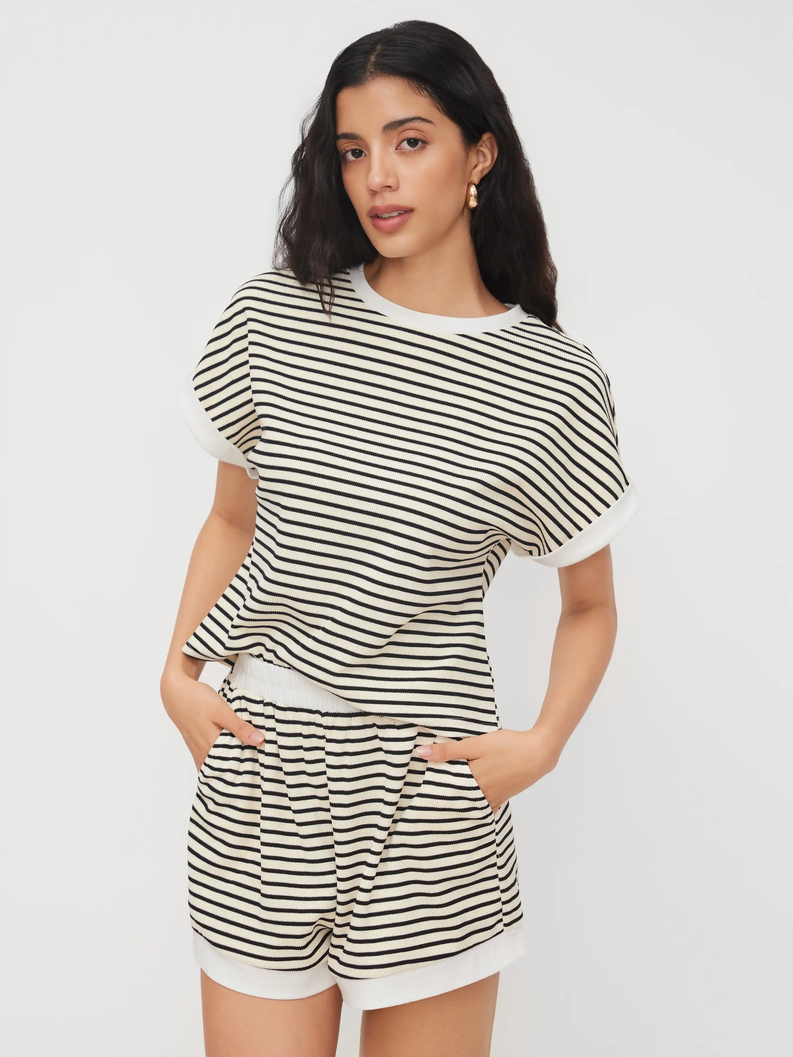 5390-cotton-blend-stripe-contrasting-binding-tee-elastic-waist-shorts-set-1.webp