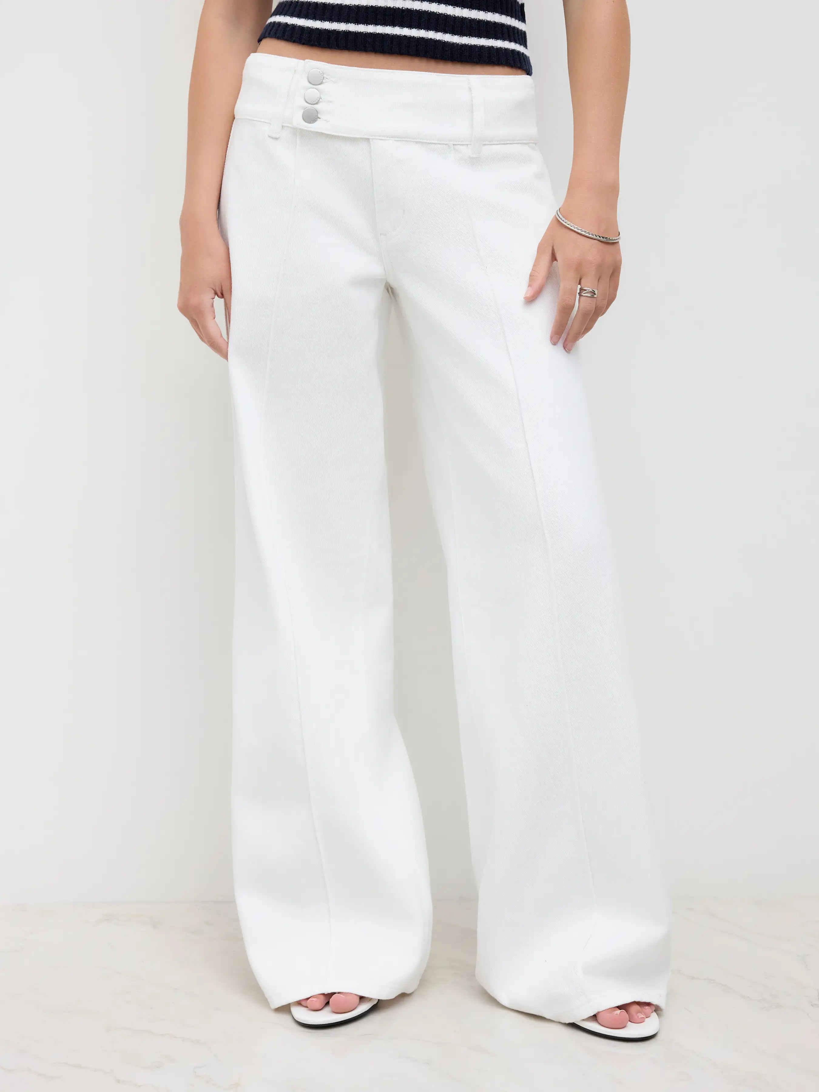 Denim Low Rise Baggy Jeans