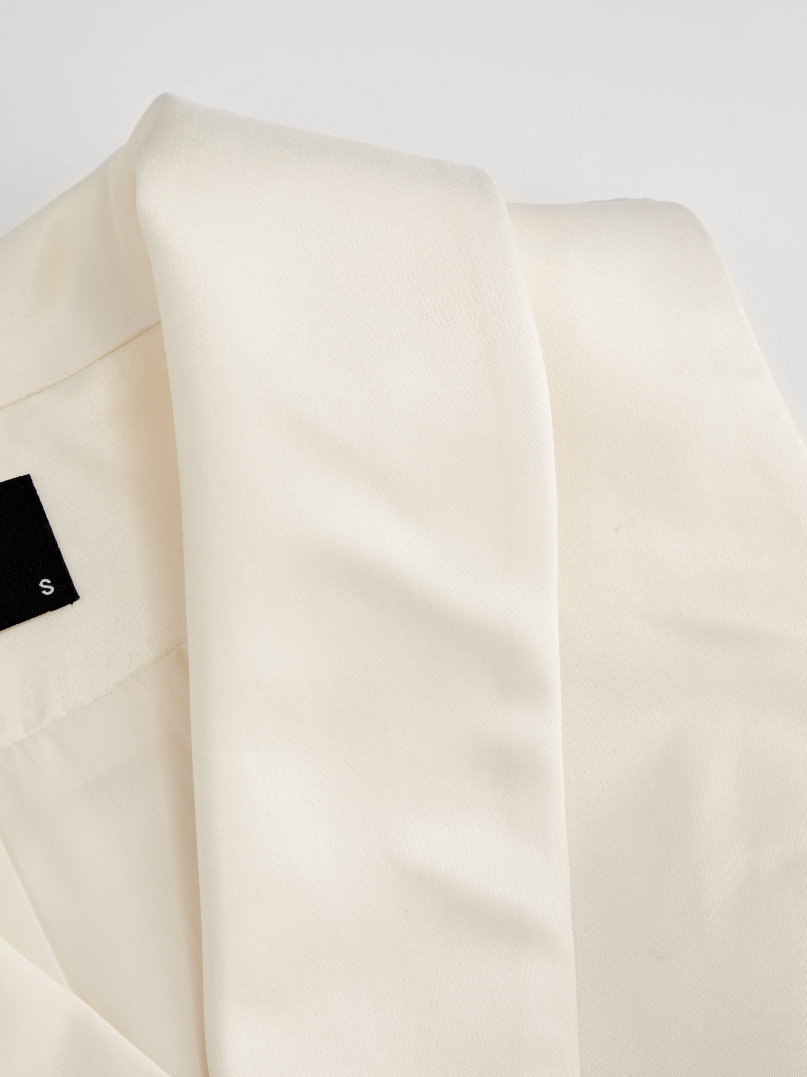 5614-satin-collar-solid-button-blazer-vest-1.jpg