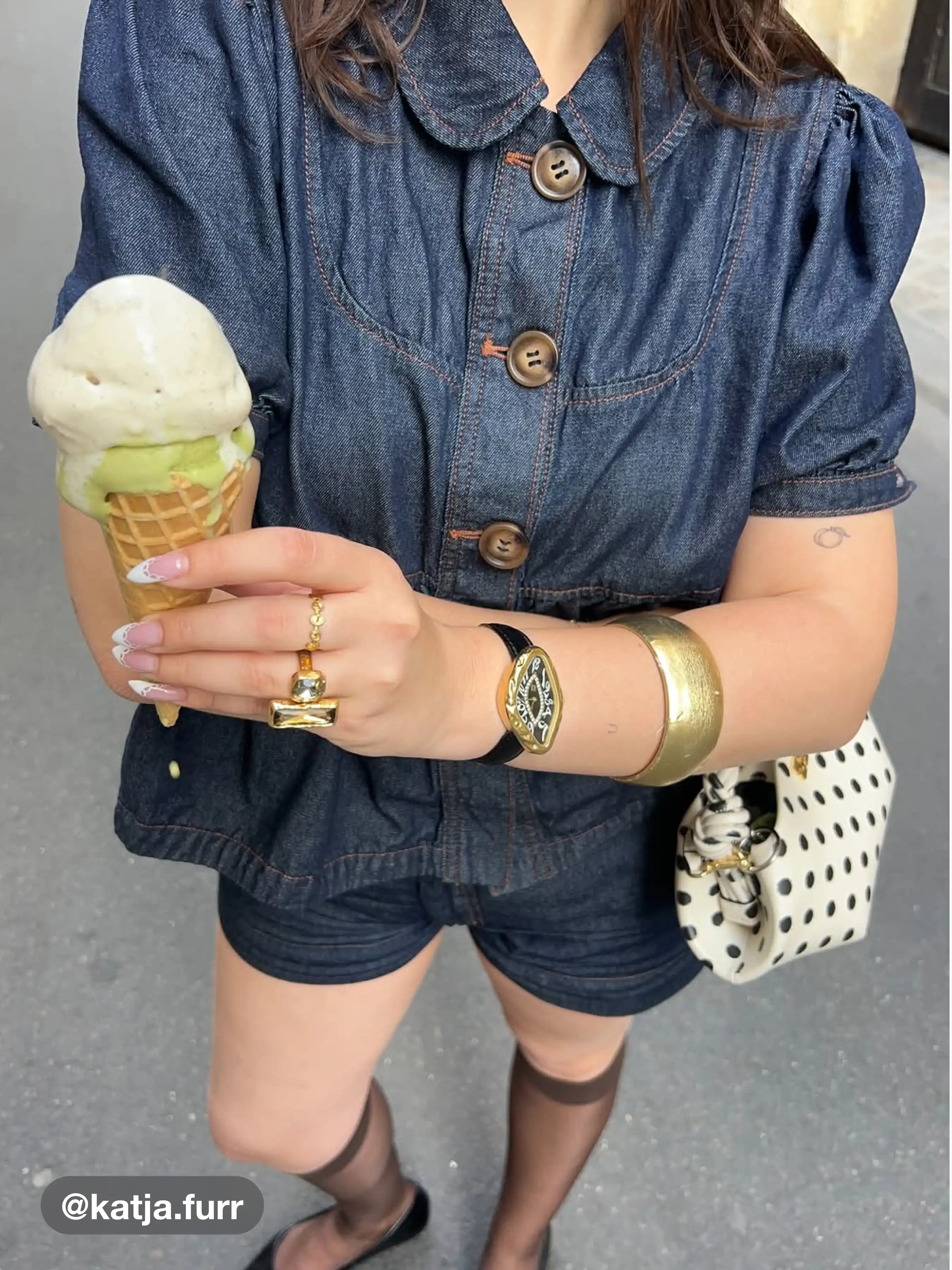 601-denim-peter-pan-collar-ruched-puff-sleeve-blouse-1.webp