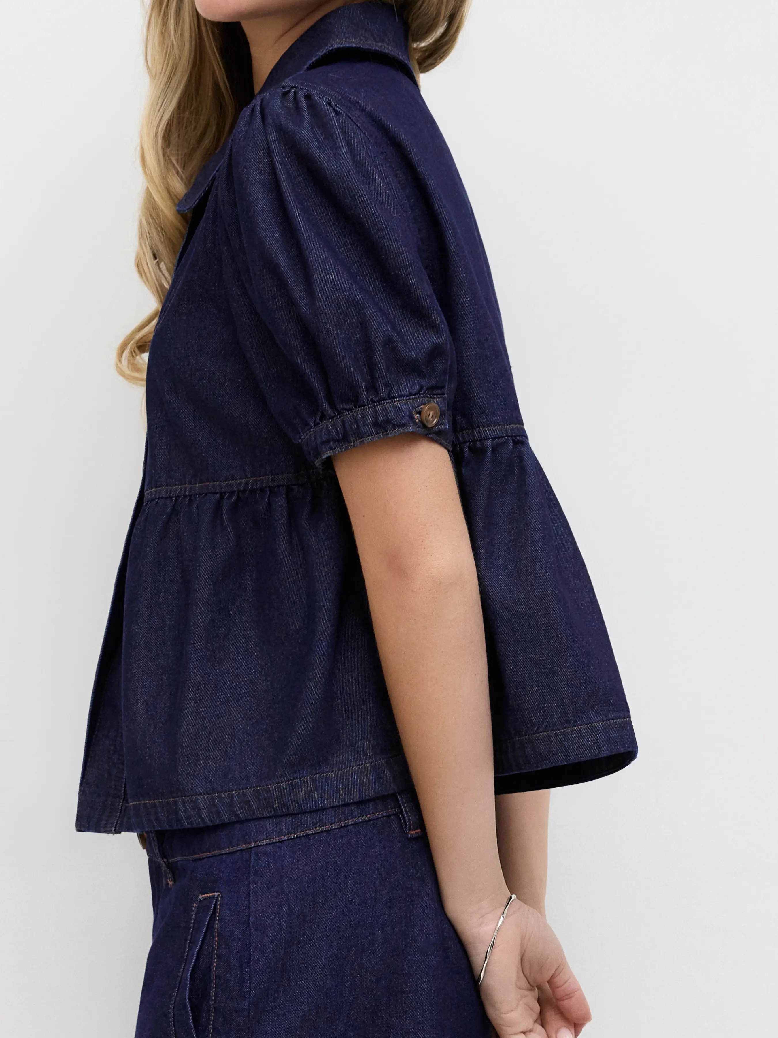 601-denim-peter-pan-collar-ruched-puff-sleeve-blouse-1.webp