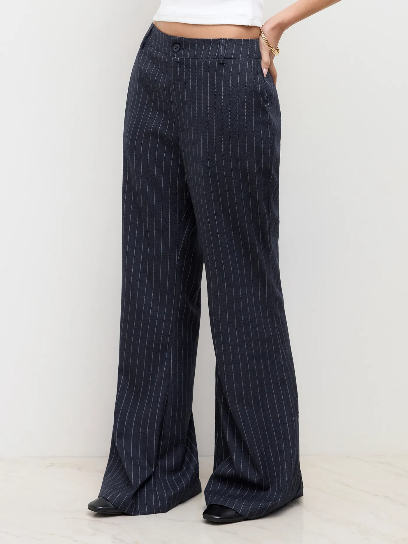 6062-belted-flared-pinstripe-trousers-1.webp