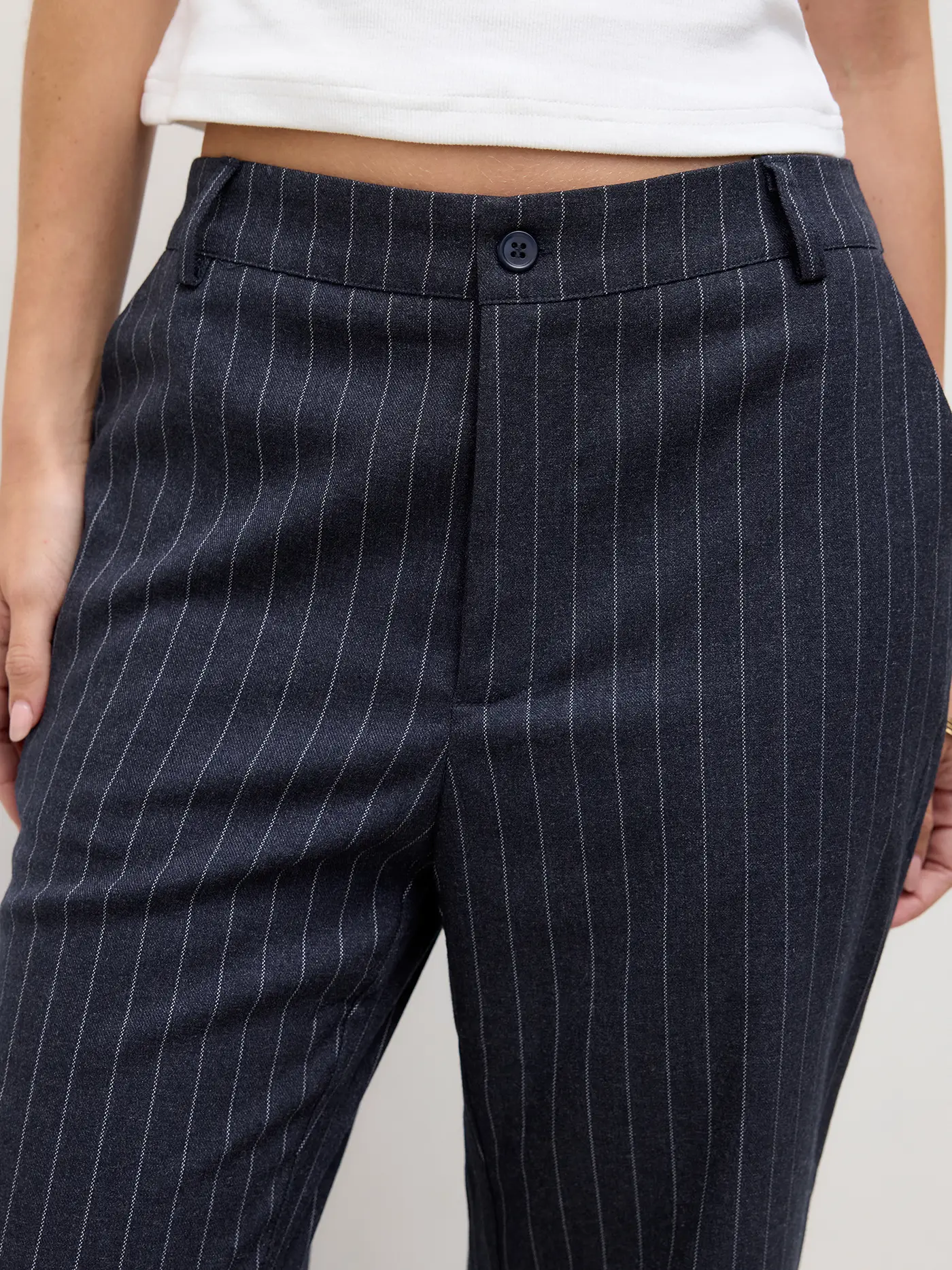 6062-belted-flared-pinstripe-trousers-1.webp