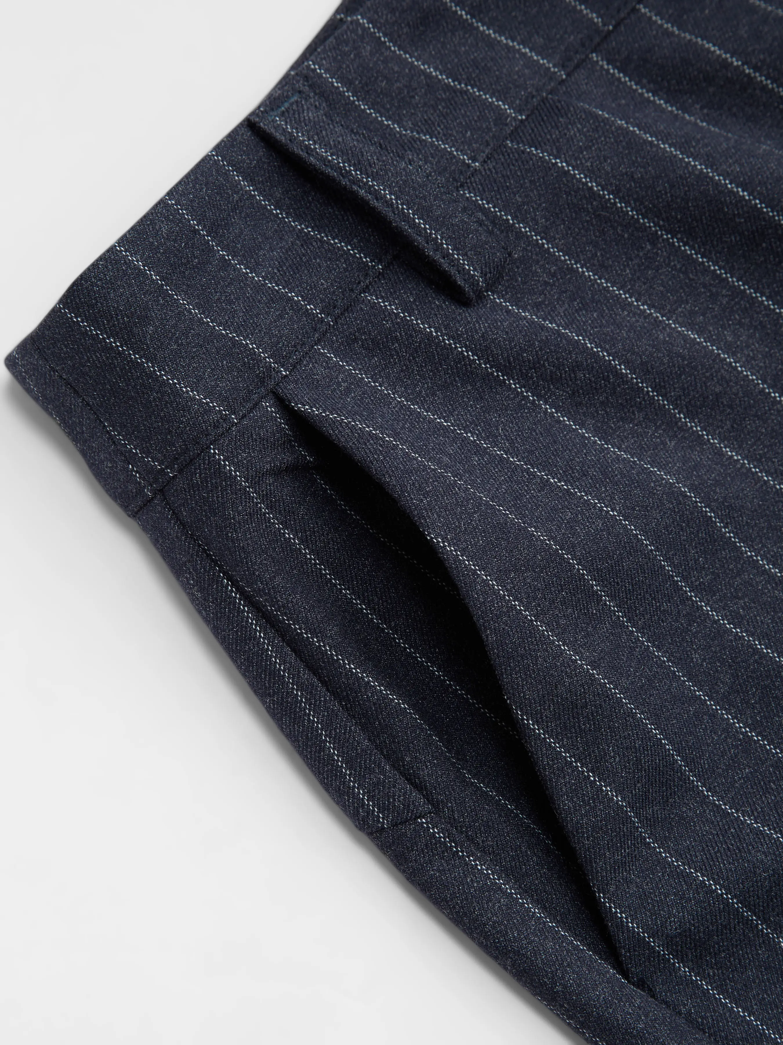 6062-belted-flared-pinstripe-trousers-1.webp