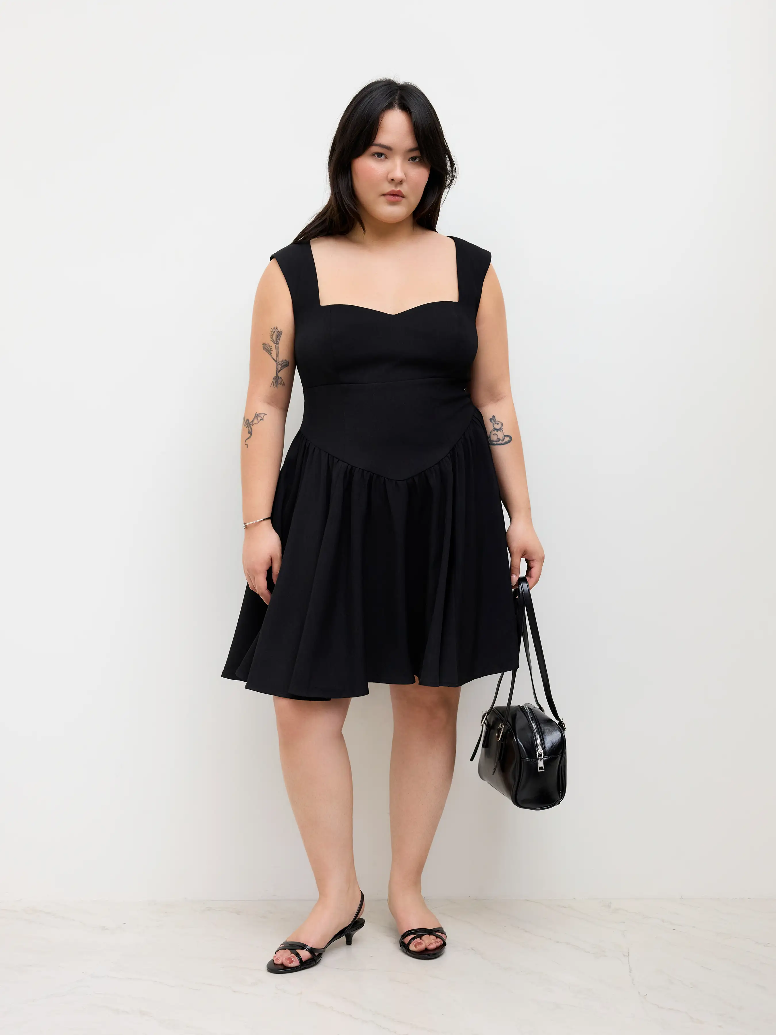 Sweetheart Ruffle Hem Mini Dress Curve & Plus