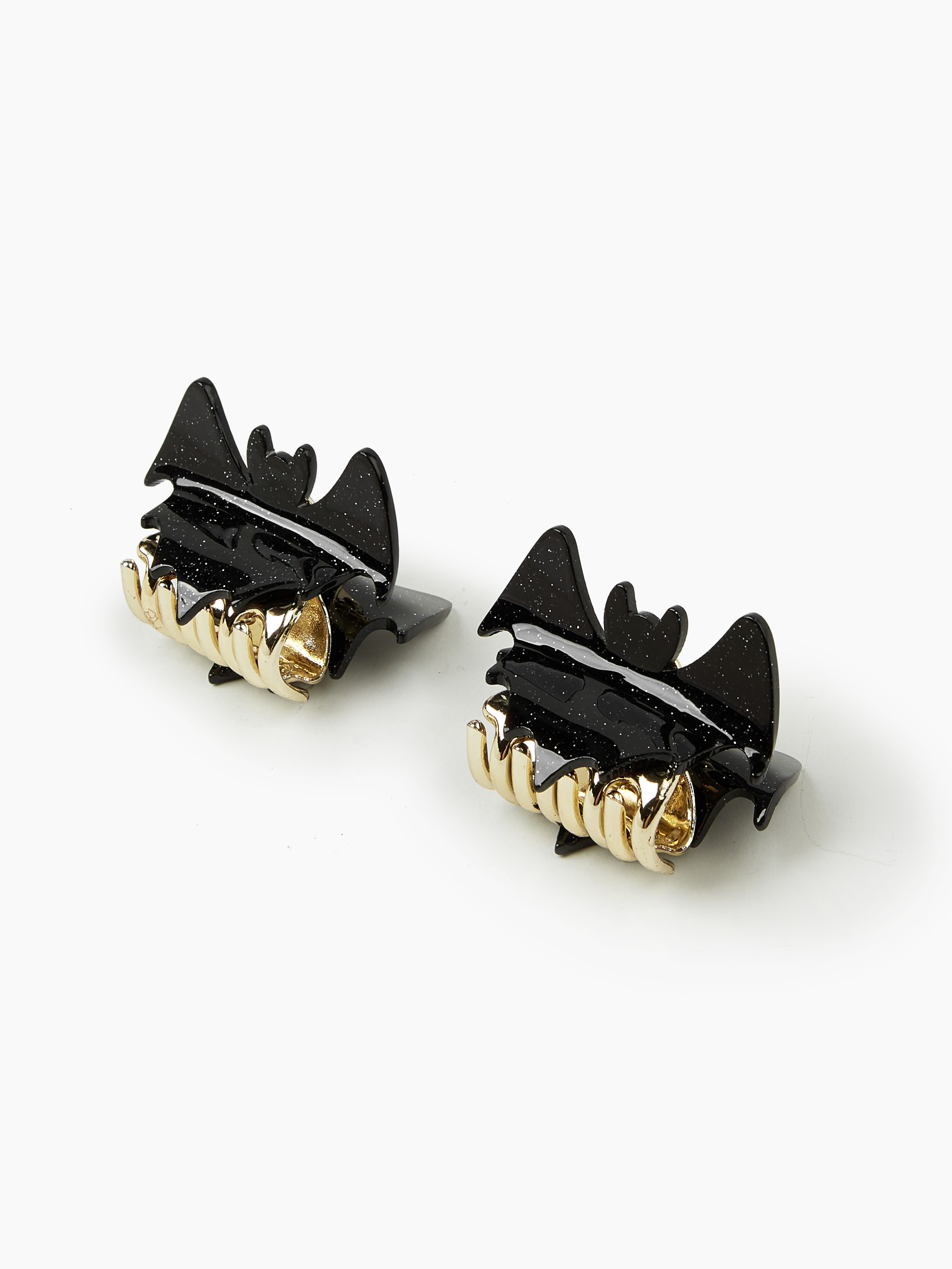 6706-2pcs-bat-shaped-hair-claw-1.jpg