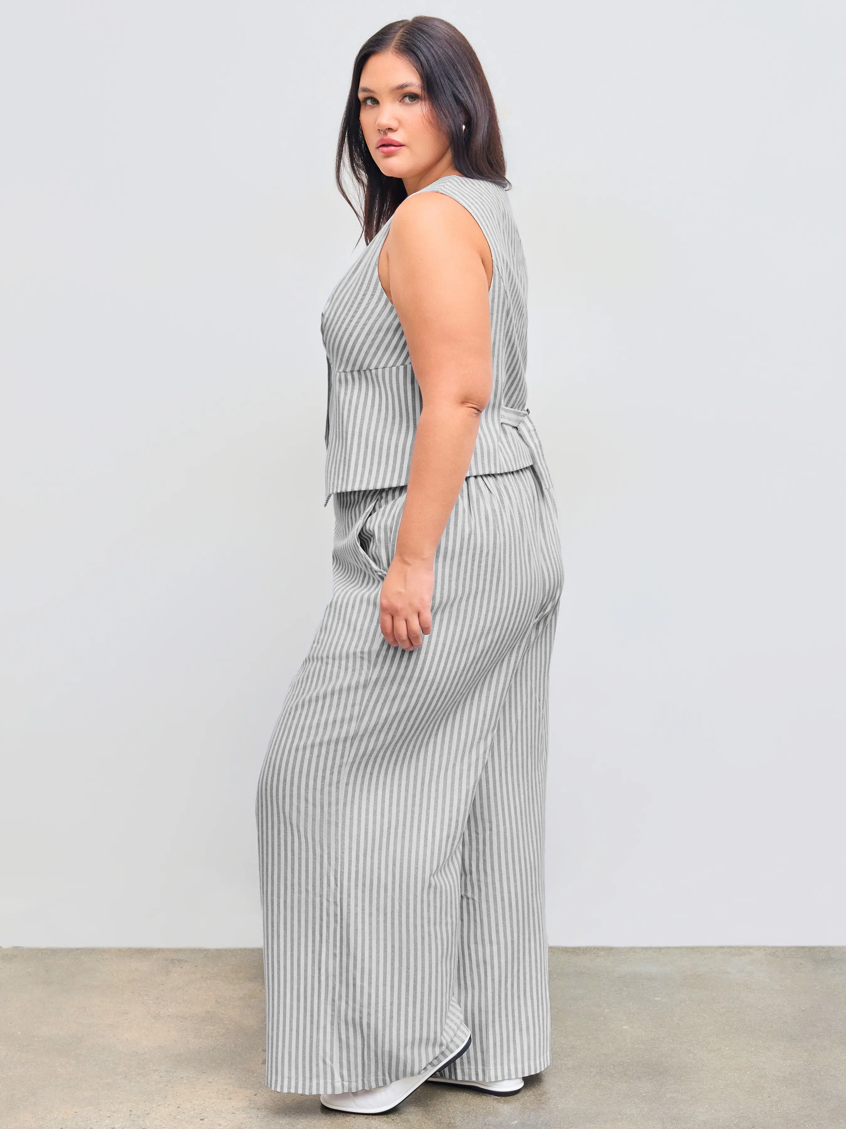 7309-cotton-blend-v-neck-striped-belted-vest-striped-pocket-straight-leg-trousers-curve-plus-1.webp