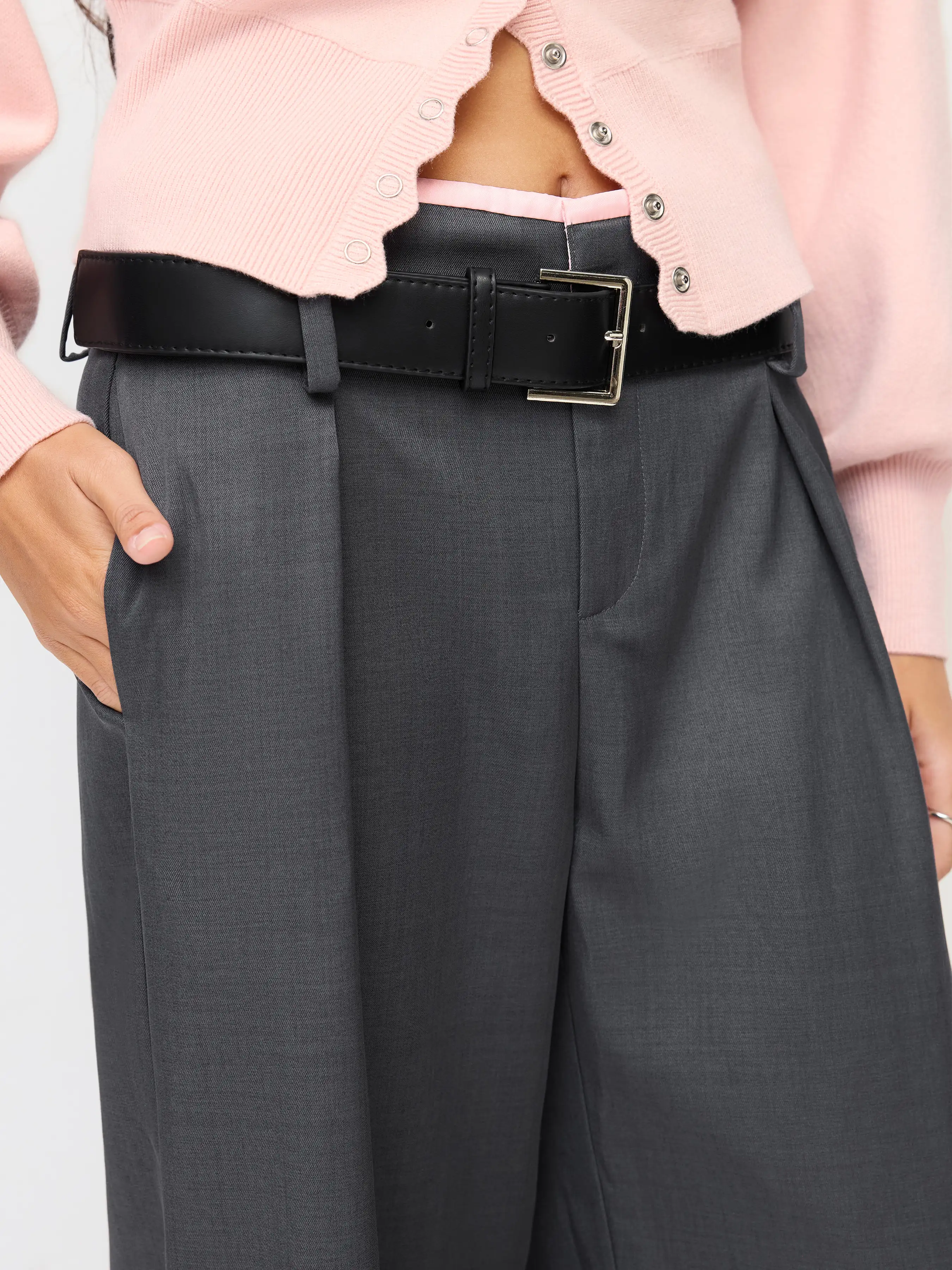 7322-low-rise-contrasting-binding-wide-leg-trousers-with-belt-1.webp