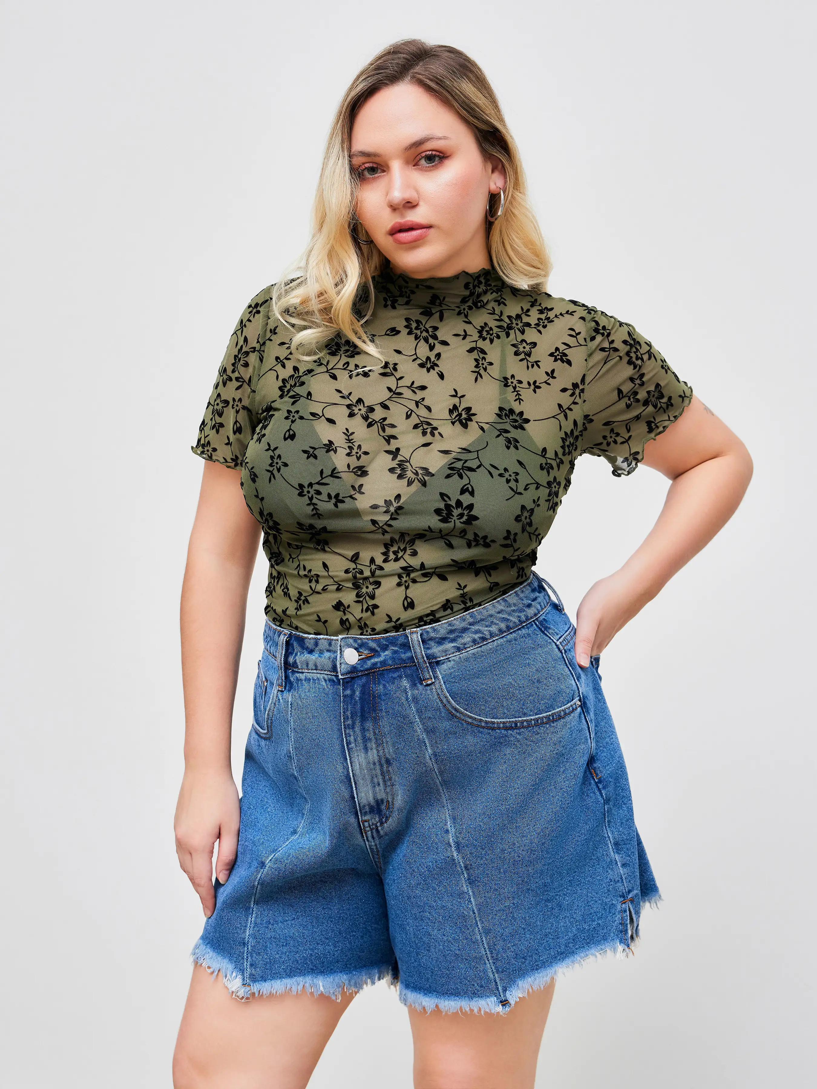 Mesh Round Neckline Floral Lettuce Trim See-through Bodysuit Curve & Plus