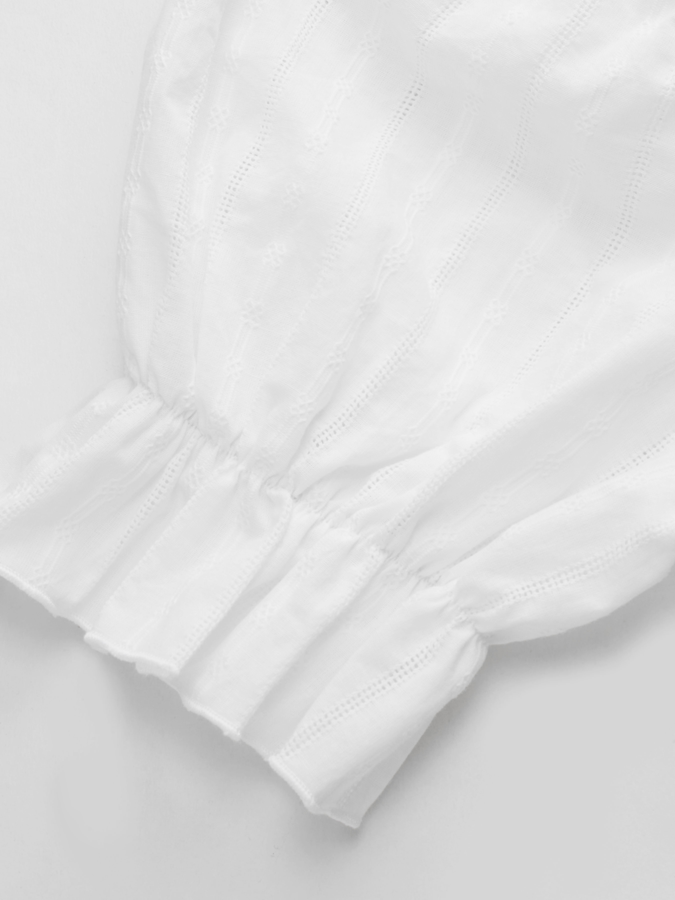 7717-100-cotton-u-neckline-bowknot-lettuce-trim-puff-sleeve-mini-nightdress-1.jpg