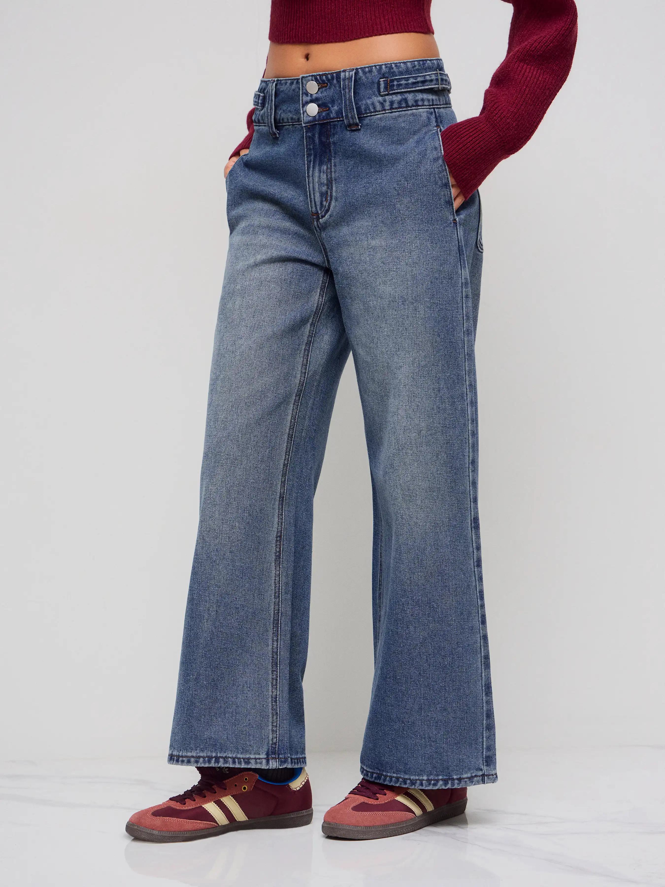 7769-denim-low-rise-solid-pocket-wide-leg-jeans-1.webp