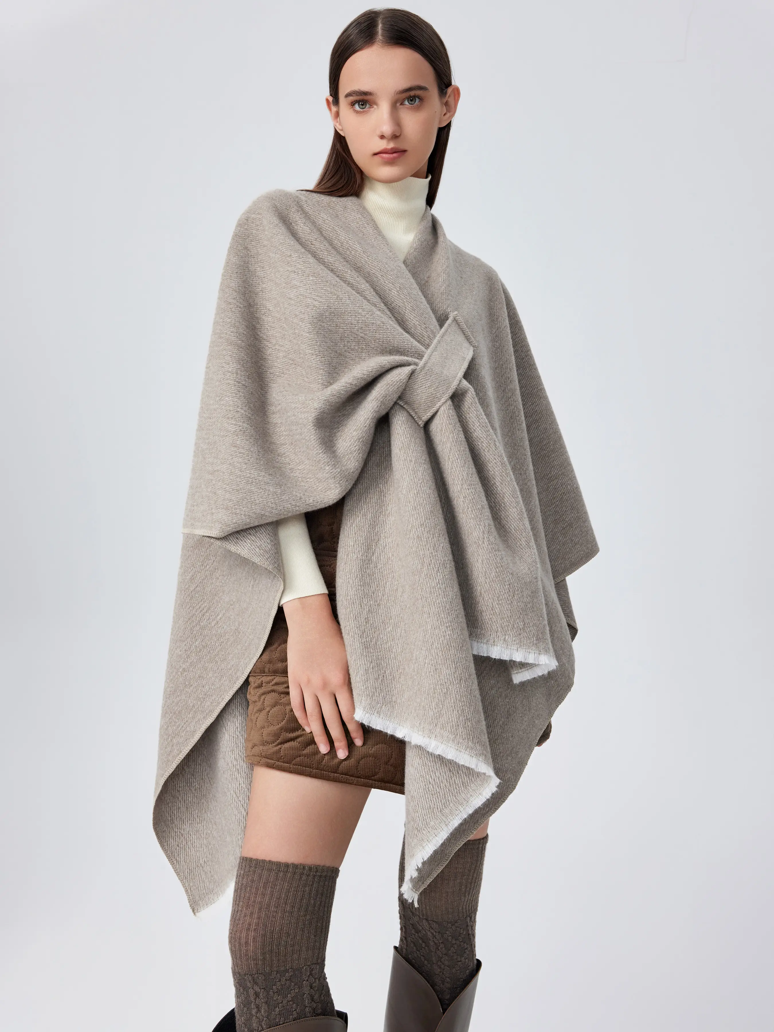 78-winter-warm-shawl-1.webp