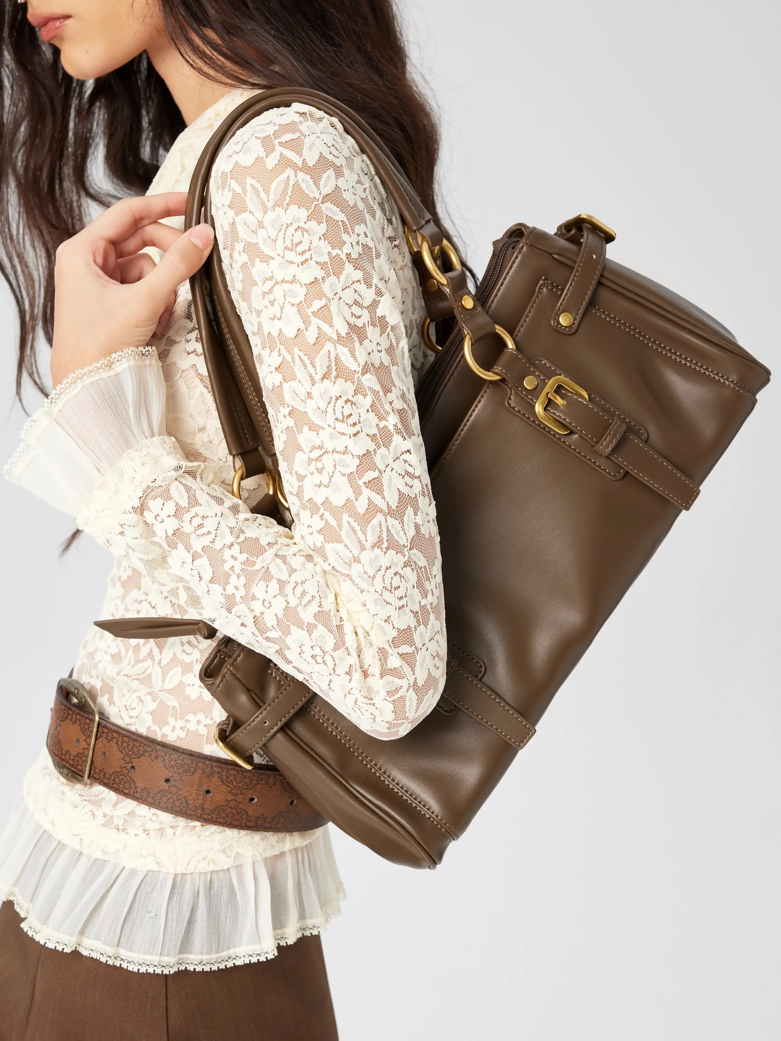 7875-square-faux-leather-shoulder-bag-1.jpg