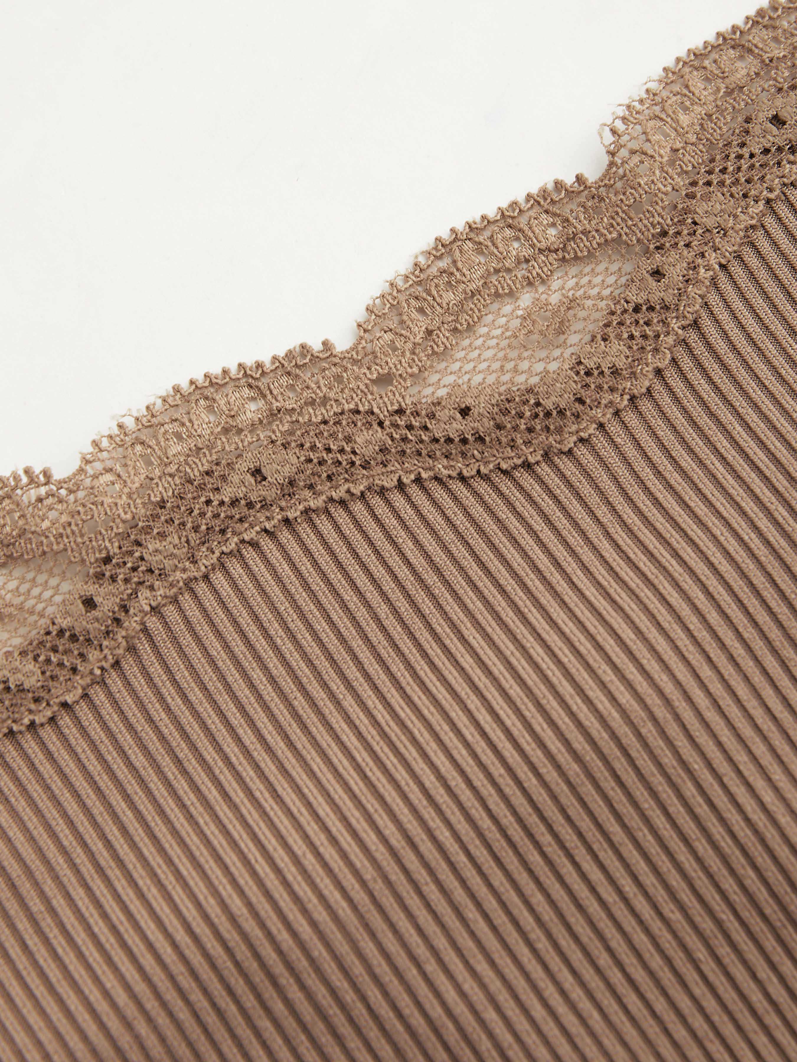 U-neck Solid Lace Bodysuit