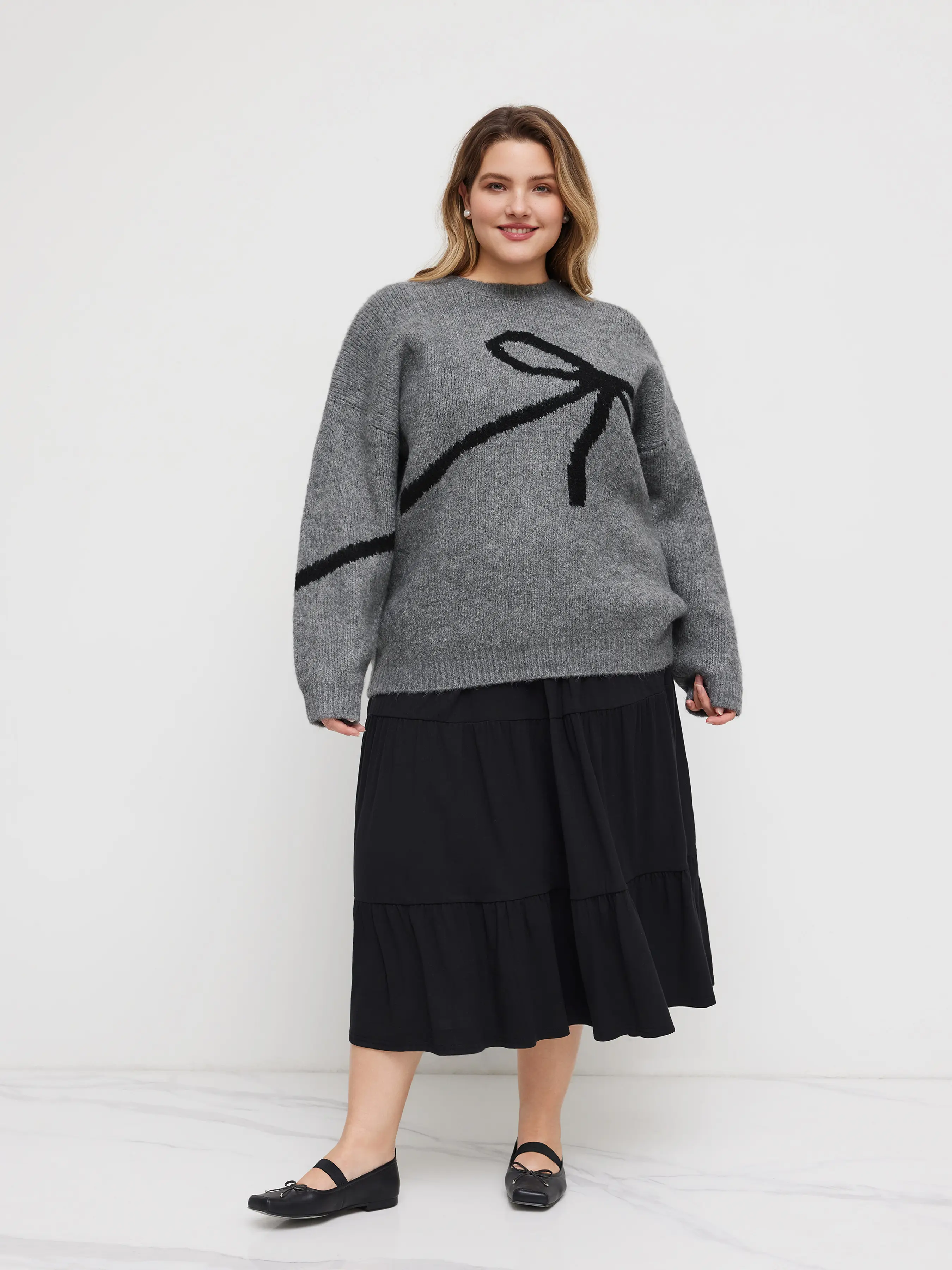 8033-knit-round-neckline-bowknot-oversized-sweater-curve-plus-1.webp