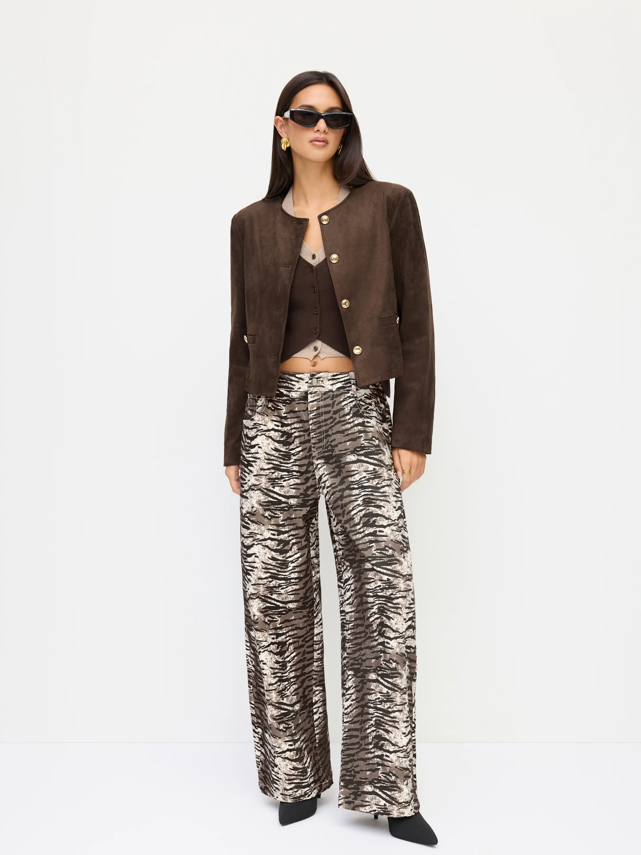 8111-suede-metal-button-oversized-jacket-1.webp