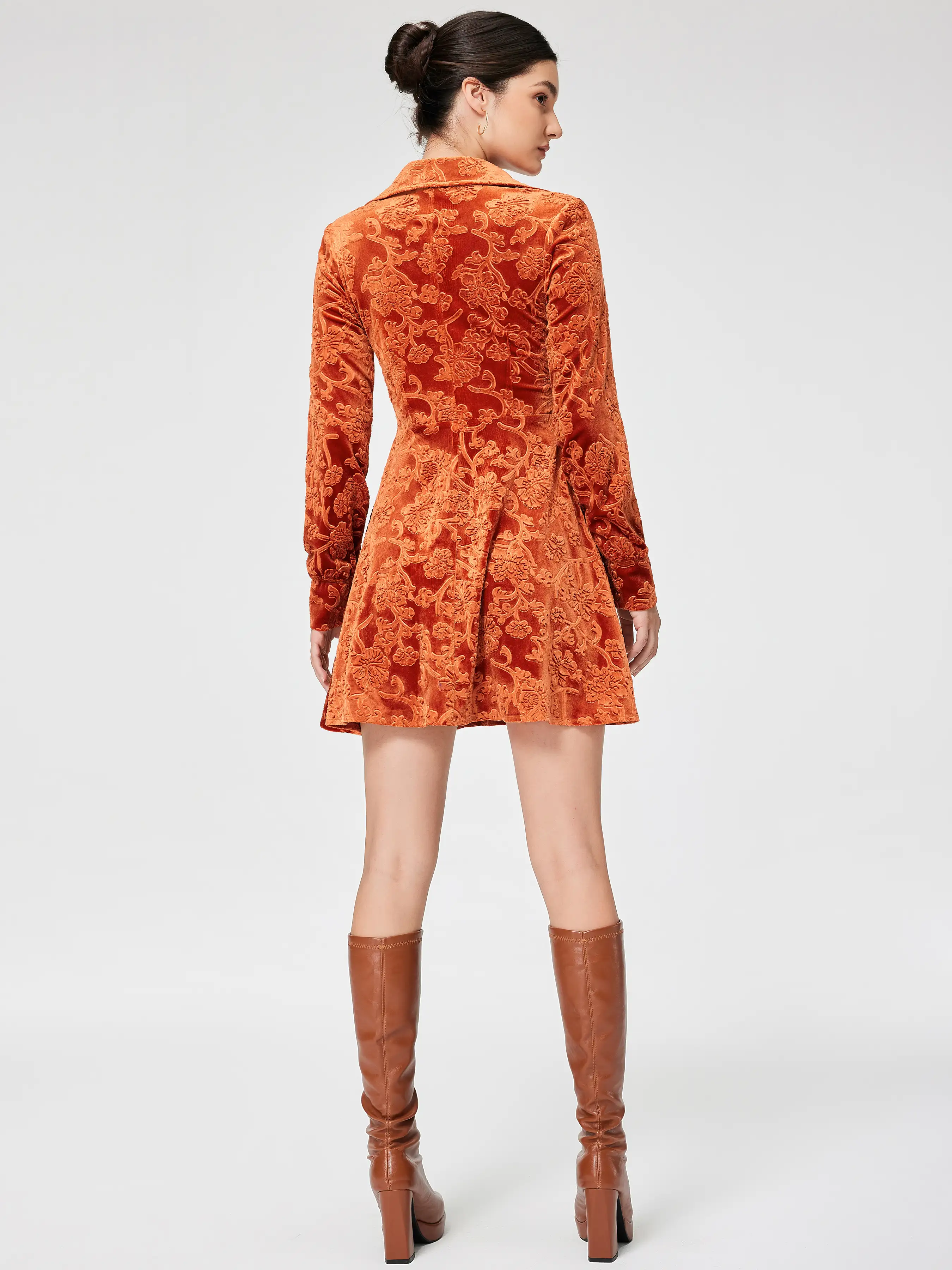 8215-floral-jacquard-velvet-mini-dress-1.webp