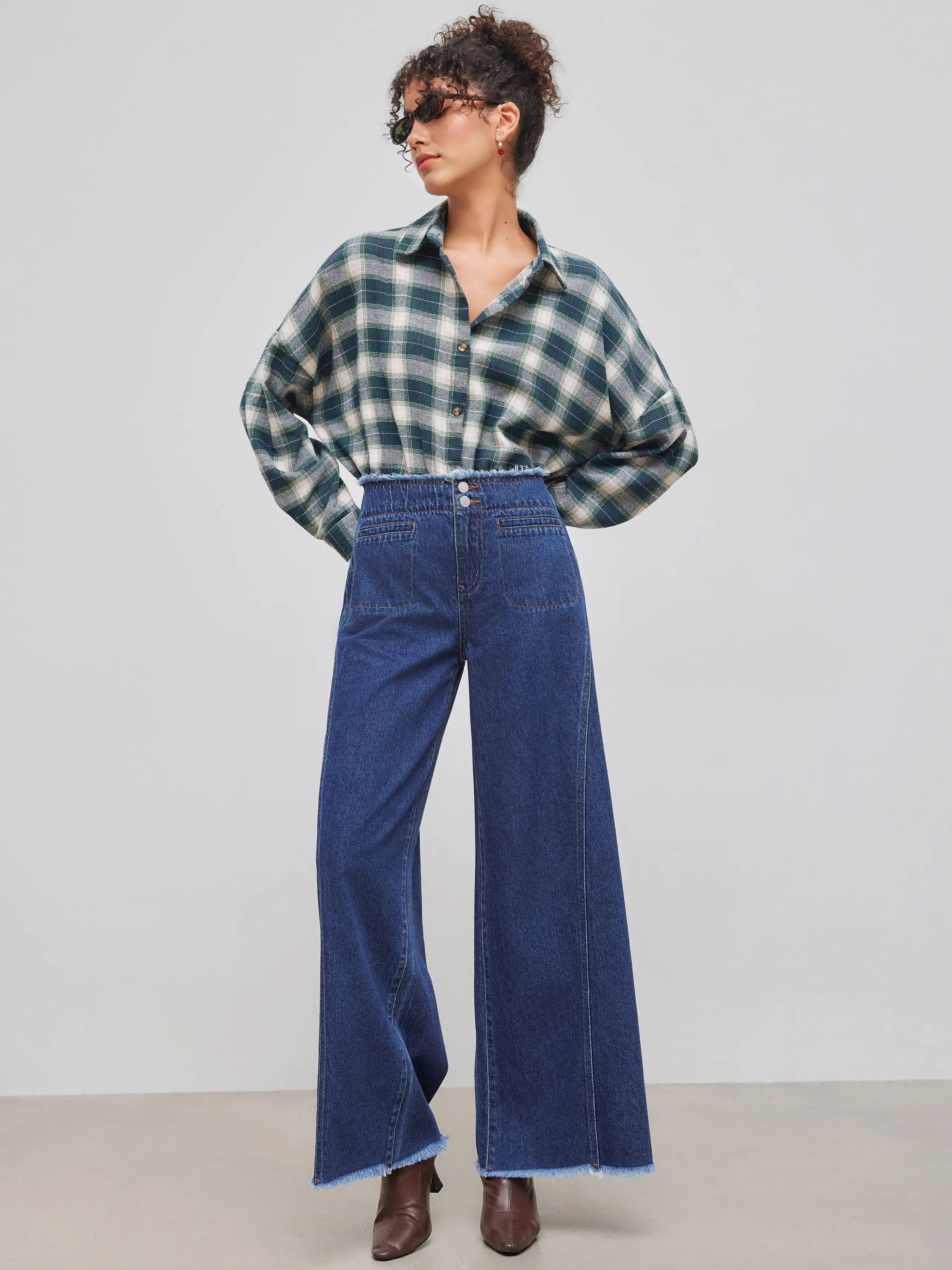 8321-denim-low-rise-solid-pocket-baggy-jeans-1.webp
