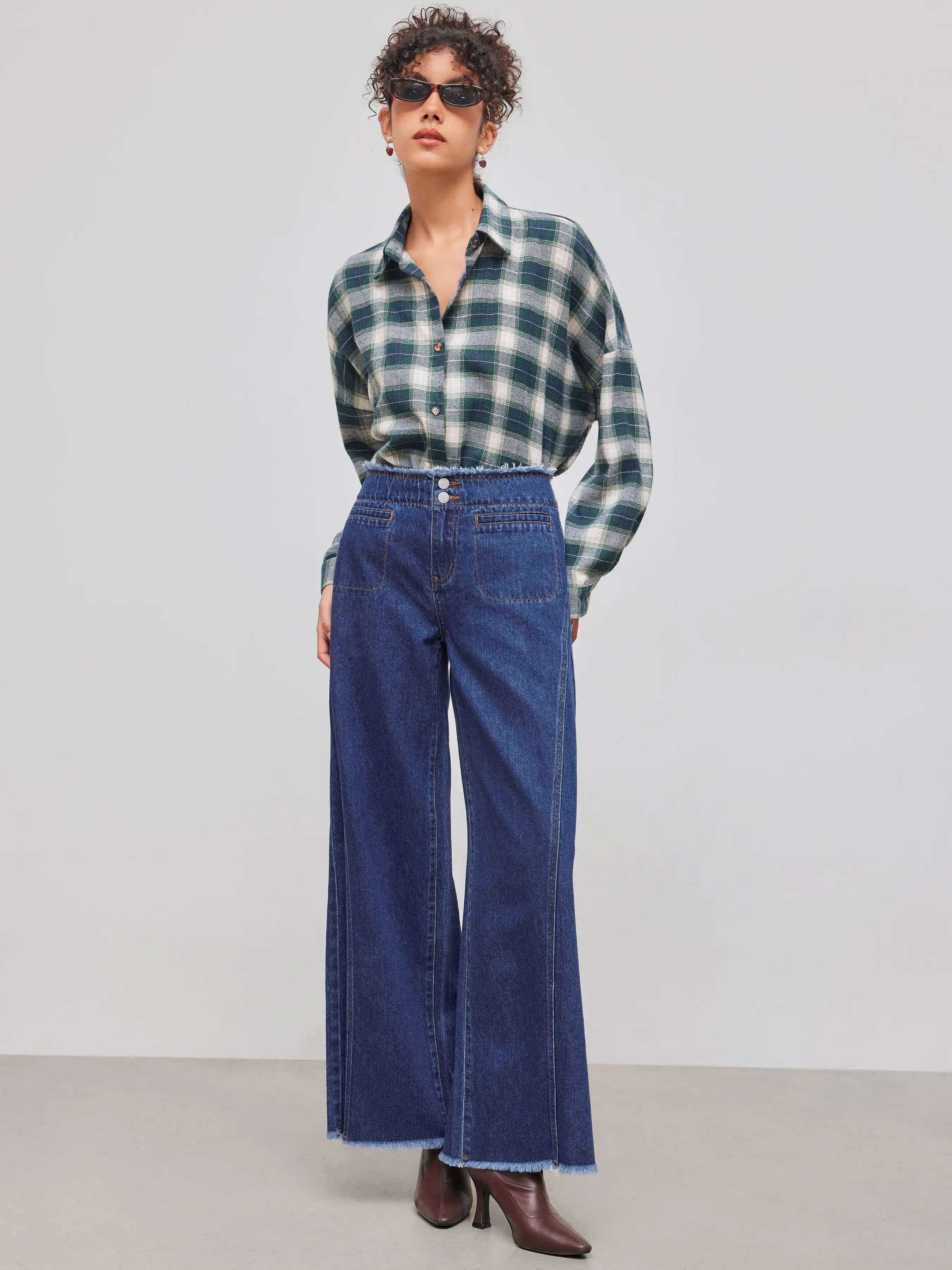 8321-denim-low-rise-solid-pocket-baggy-jeans-1.webp